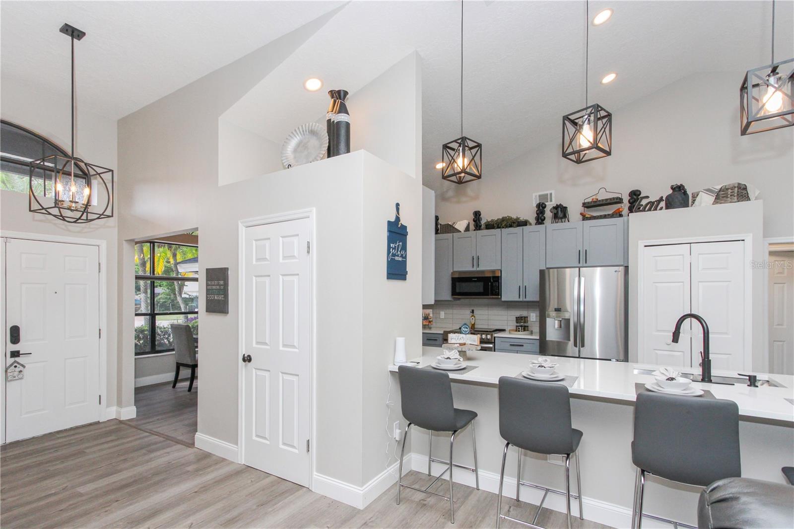 KINGS COVE - Residential