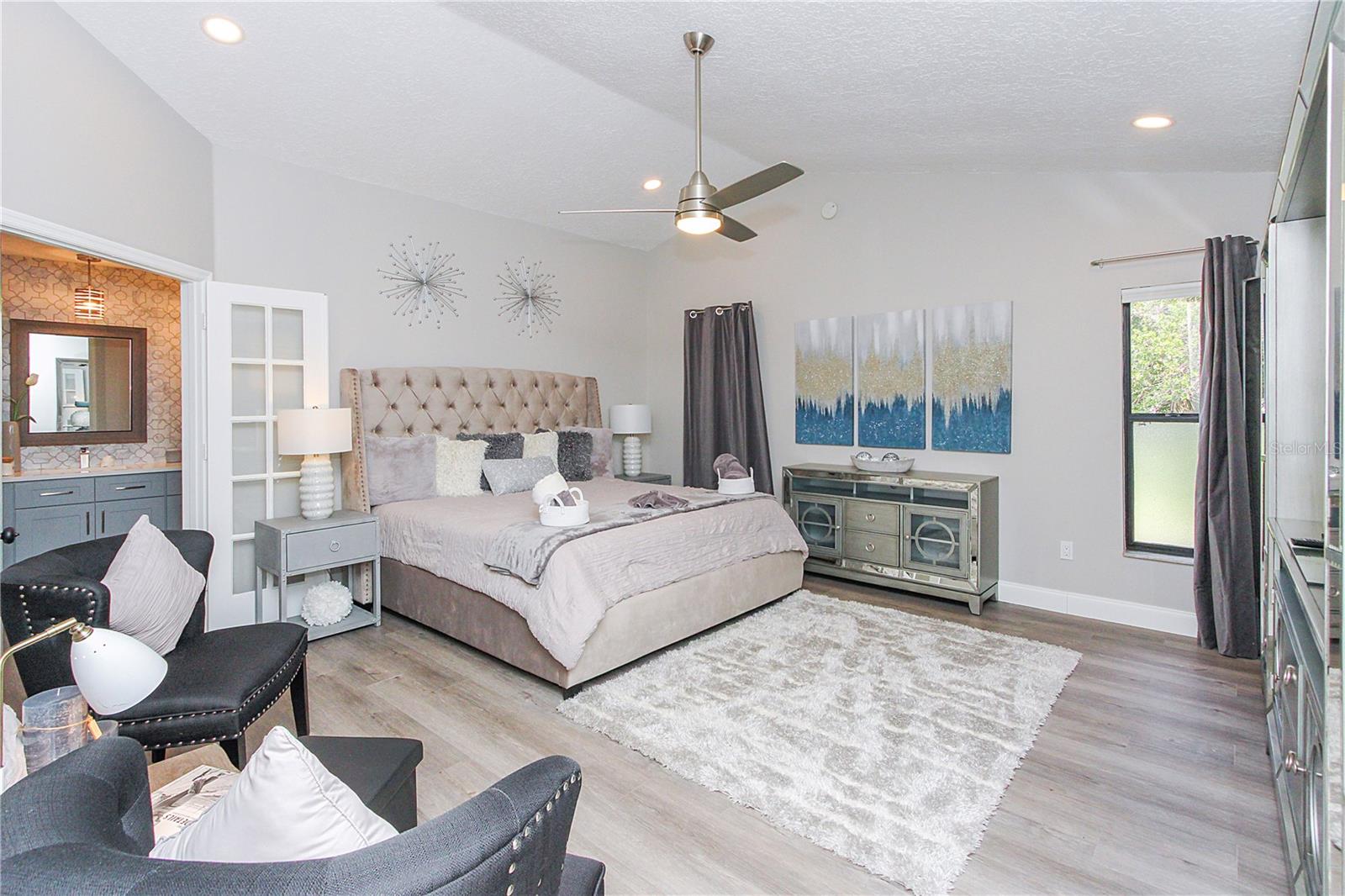 KINGS COVE - Residential