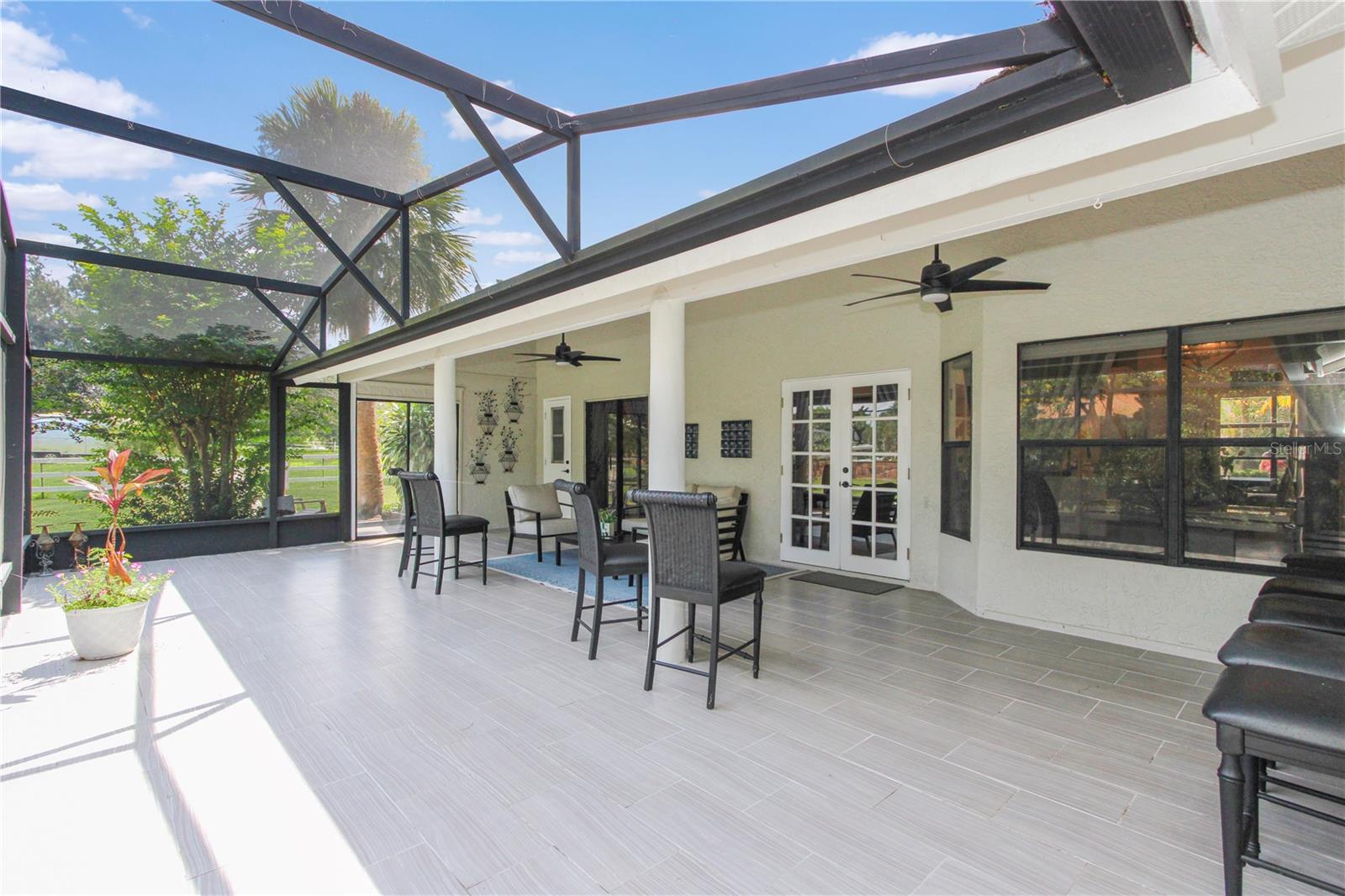 KINGS COVE - Residential