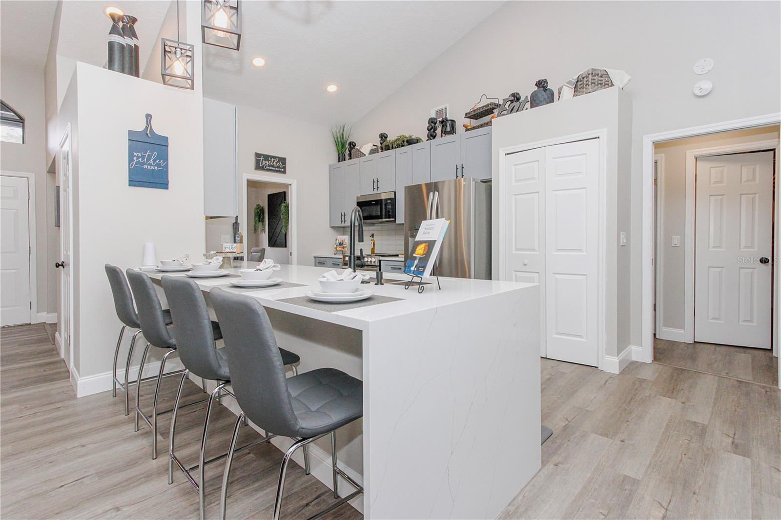 KINGS COVE - Residential