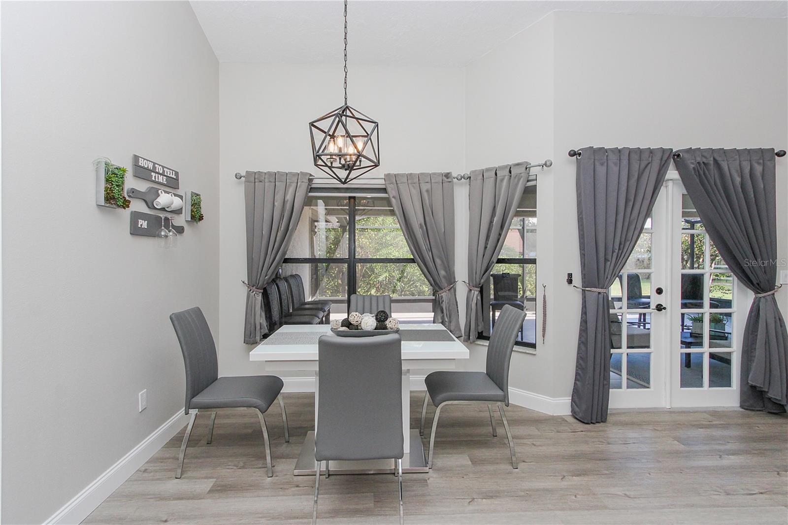 KINGS COVE - Residential