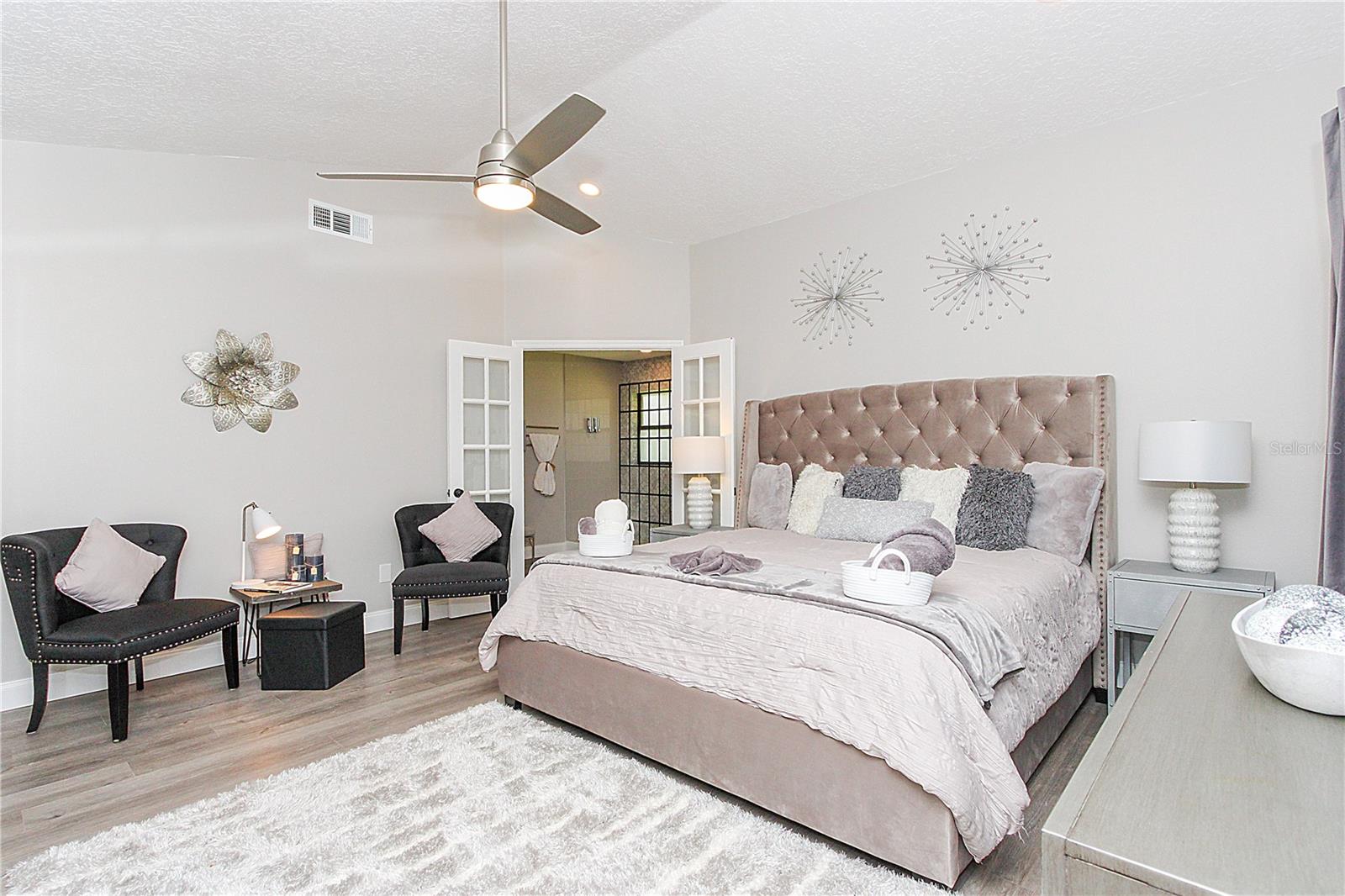 KINGS COVE - Residential