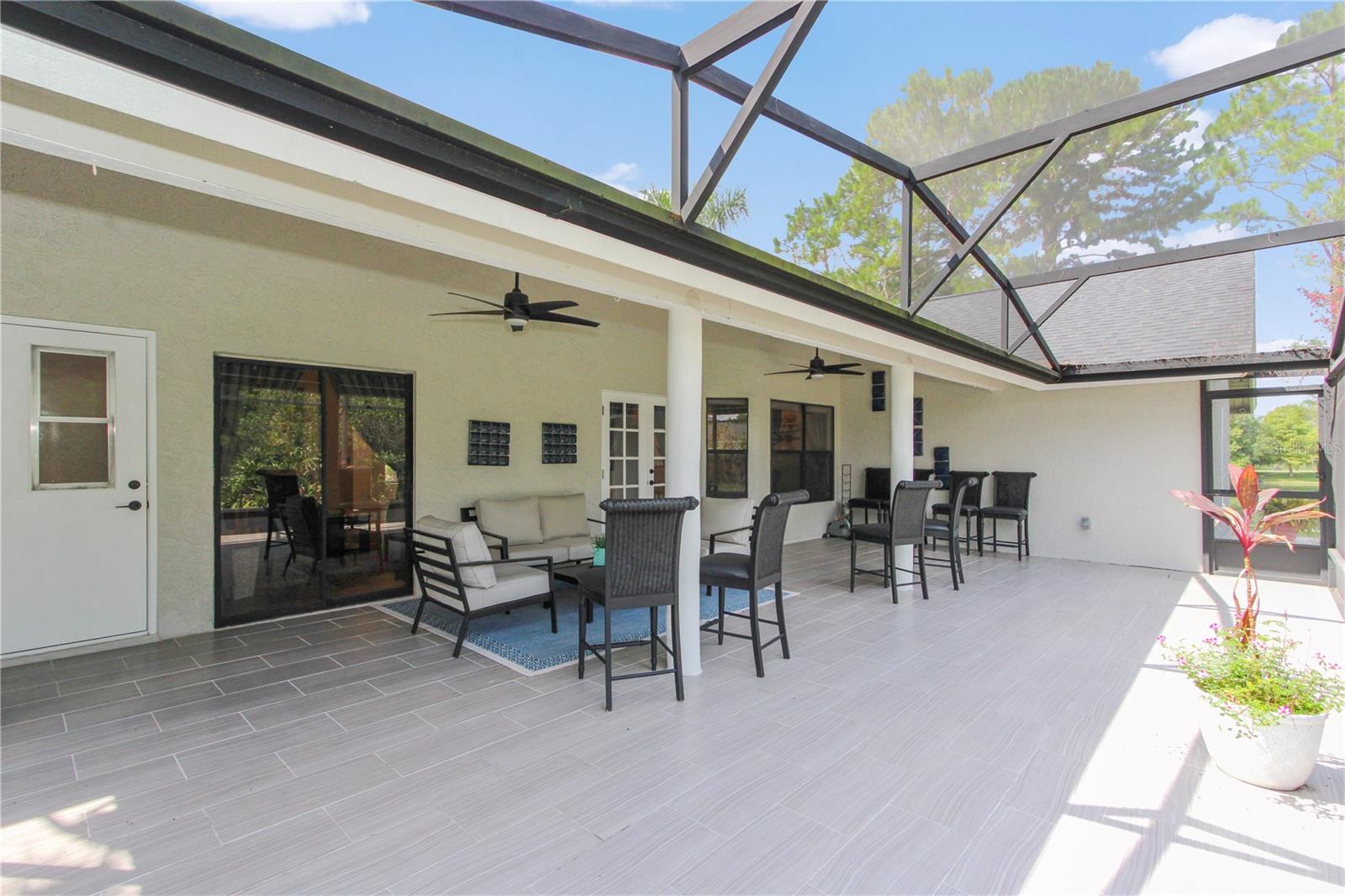 KINGS COVE - Residential