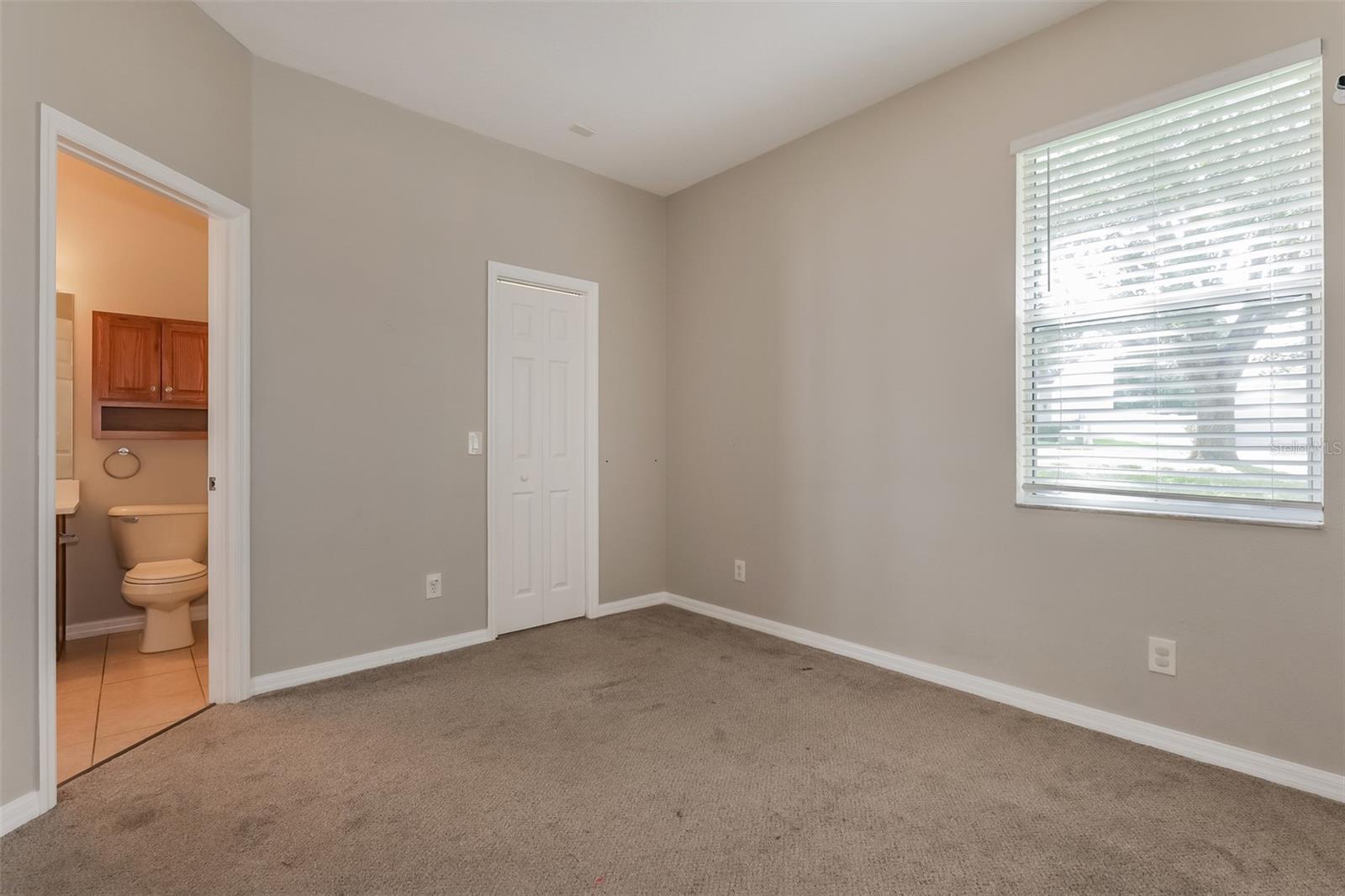 SOUTHERN OAKS GROVE - Residential