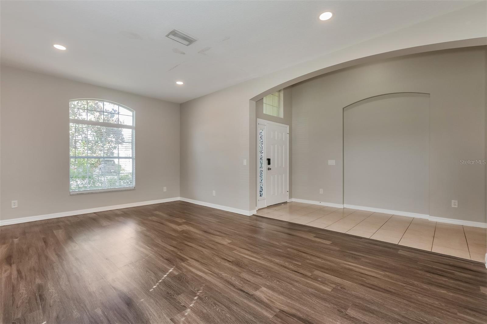 SOUTHERN OAKS GROVE - Residential
