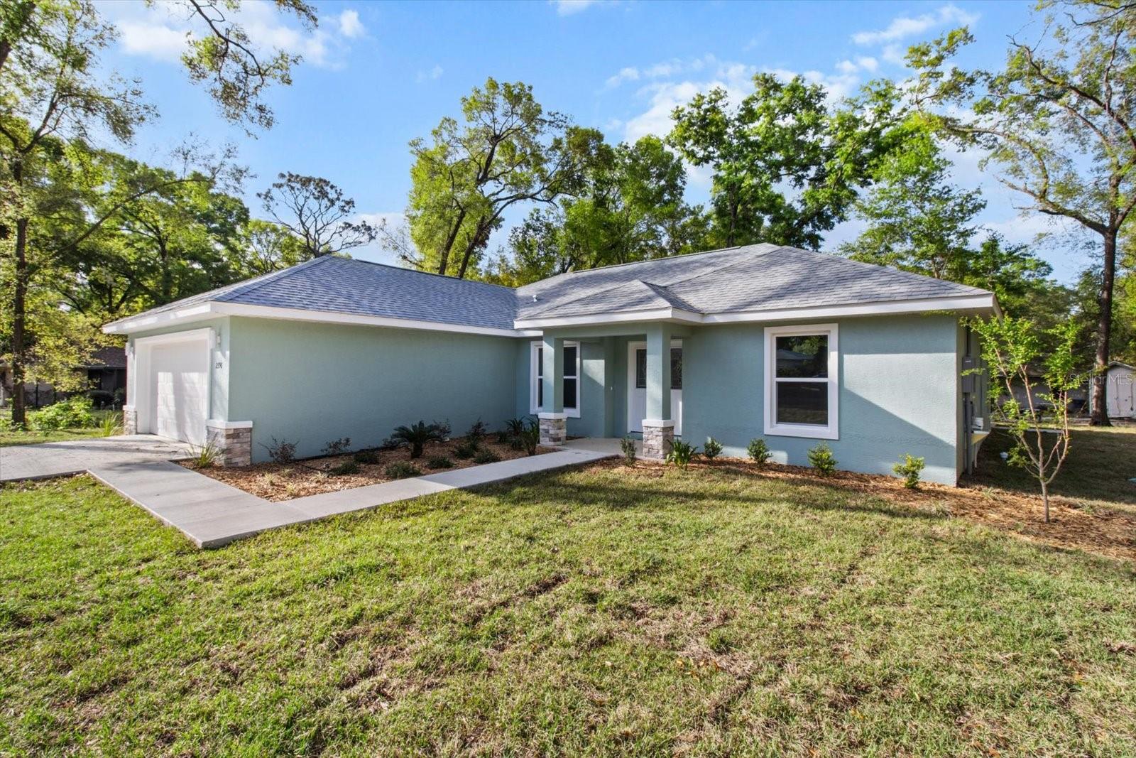 2396 W FAIRWAY LOOP