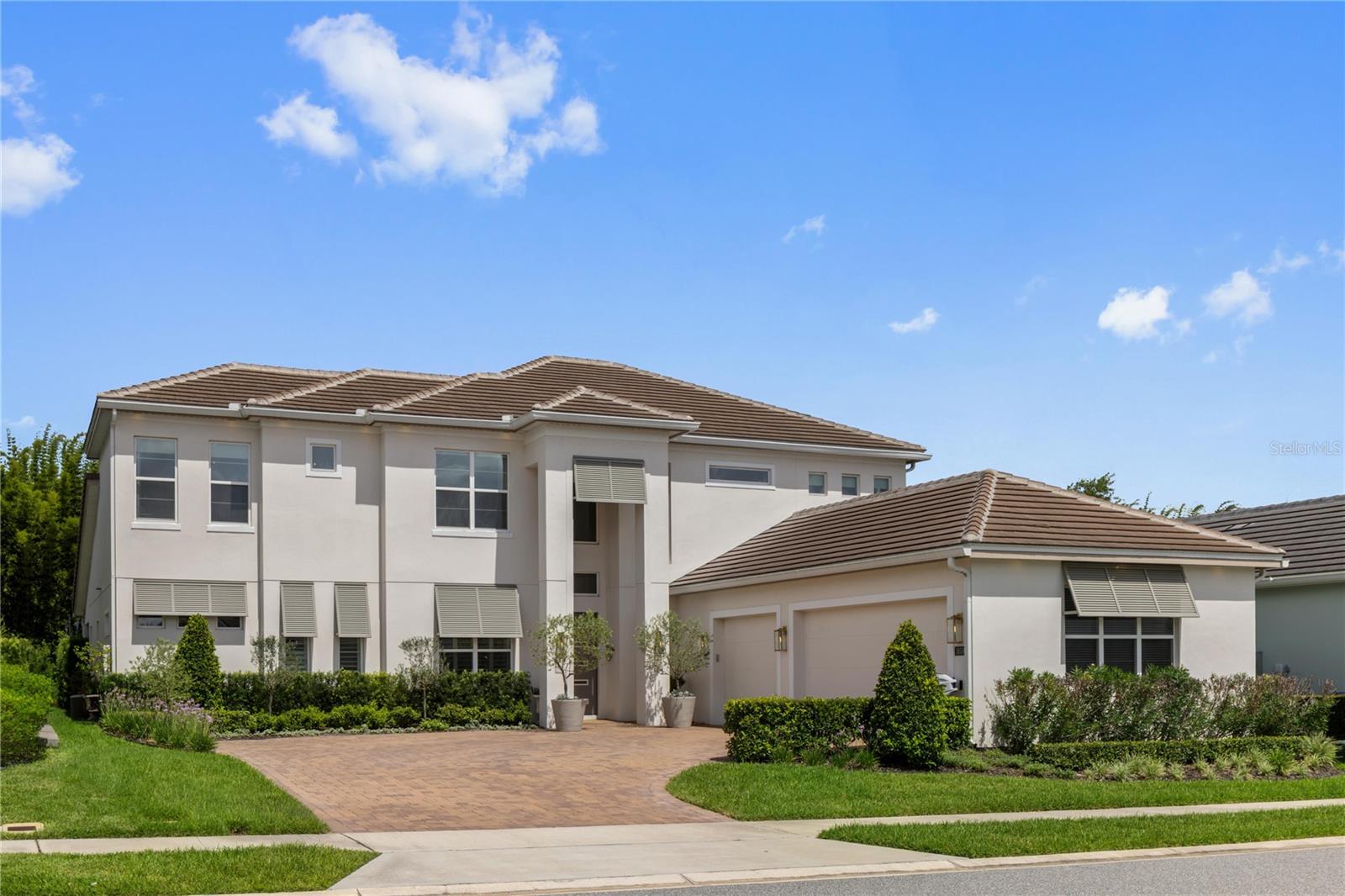 1659 CANYON OAK WAY