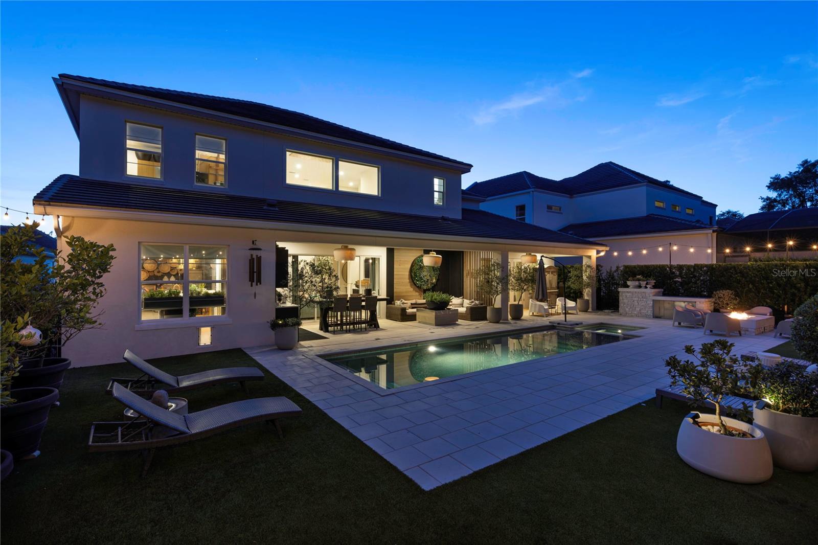 1659 CANYON OAK WAY