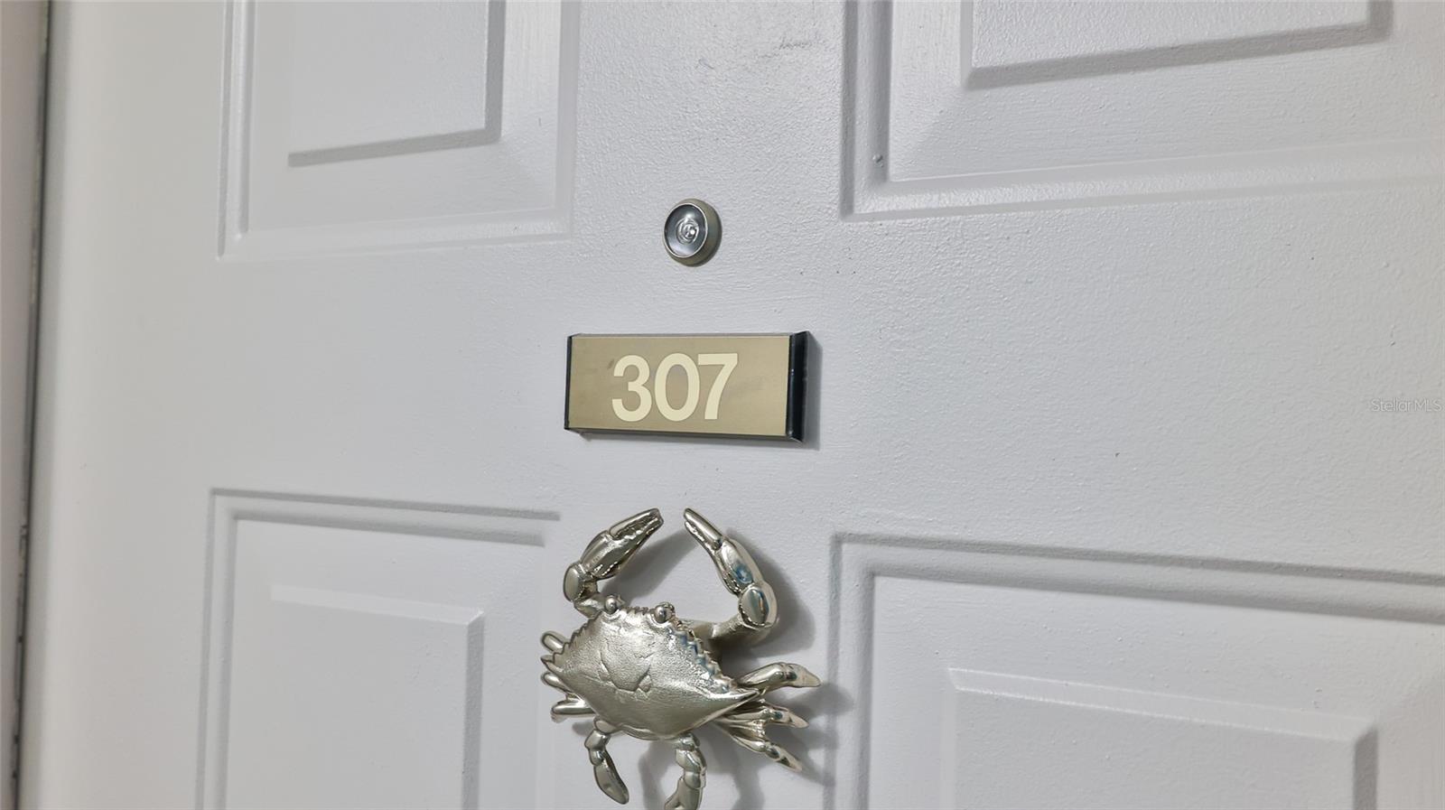 DIAMOND HEAD POINT CONDO - Residential