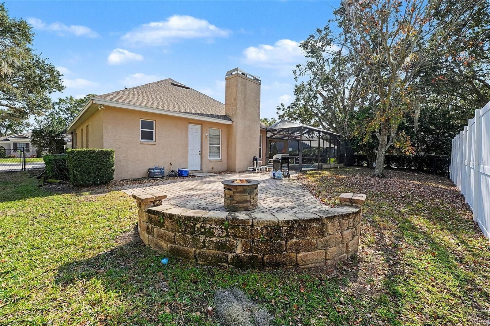 LAKE VICTORIA REPLAT - Residential