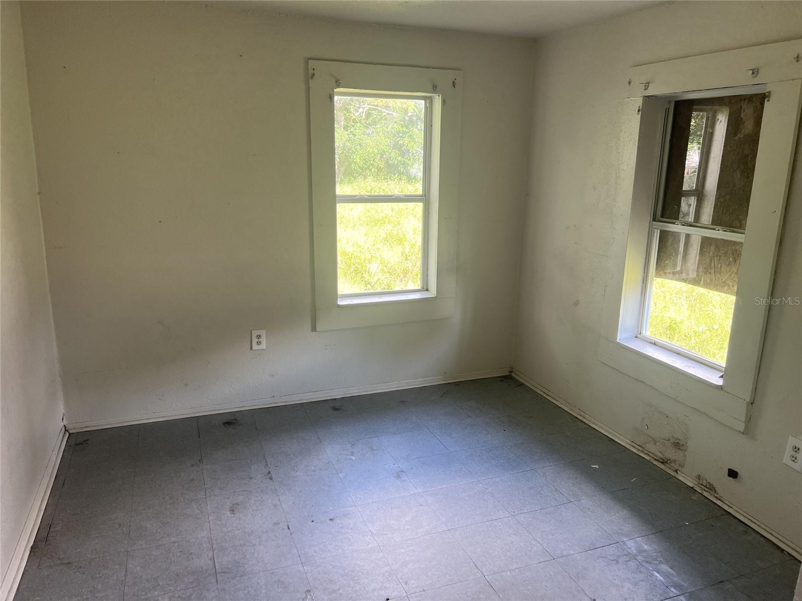 SAMPLE BROS SUB - Residential Lease