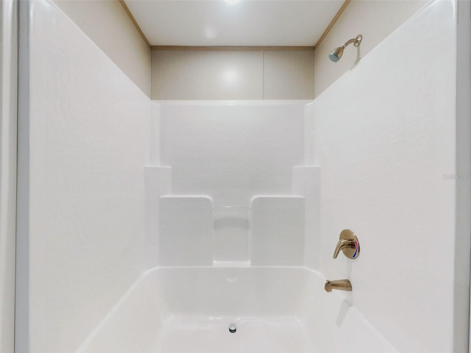 BIG TREE LAKES SEC B - Residential