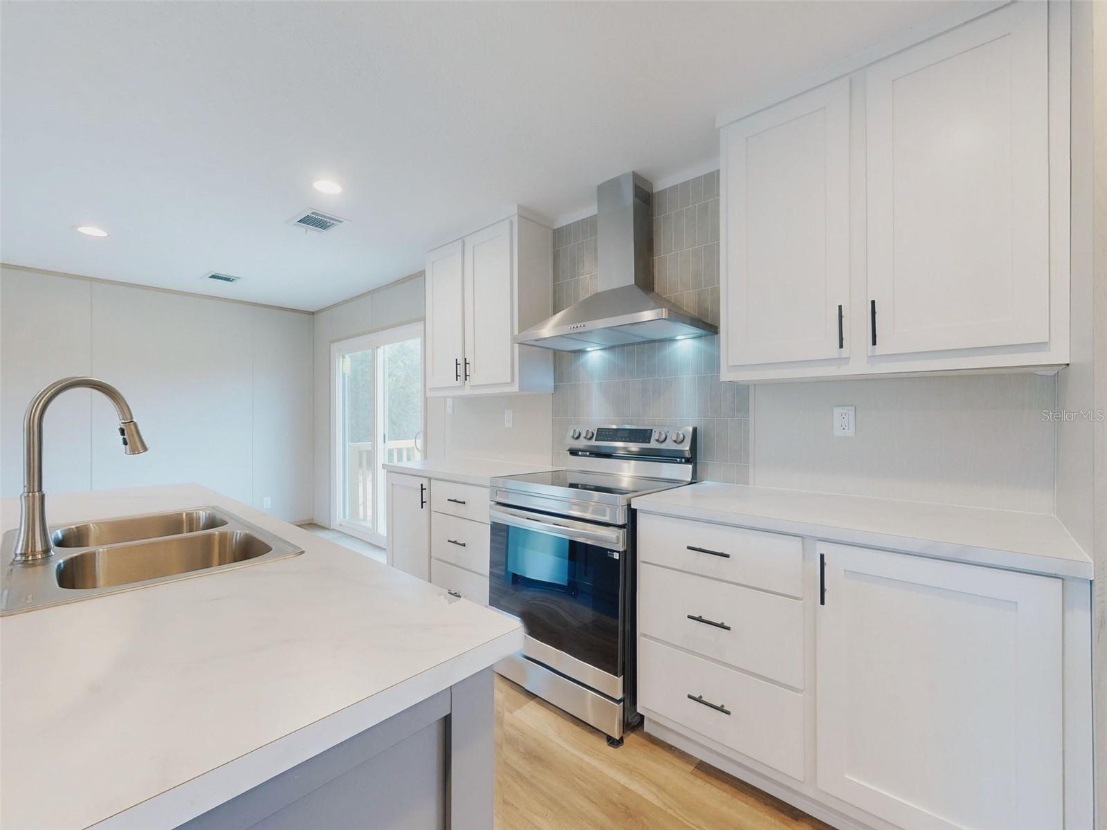 BIG TREE LAKES SEC B - Residential