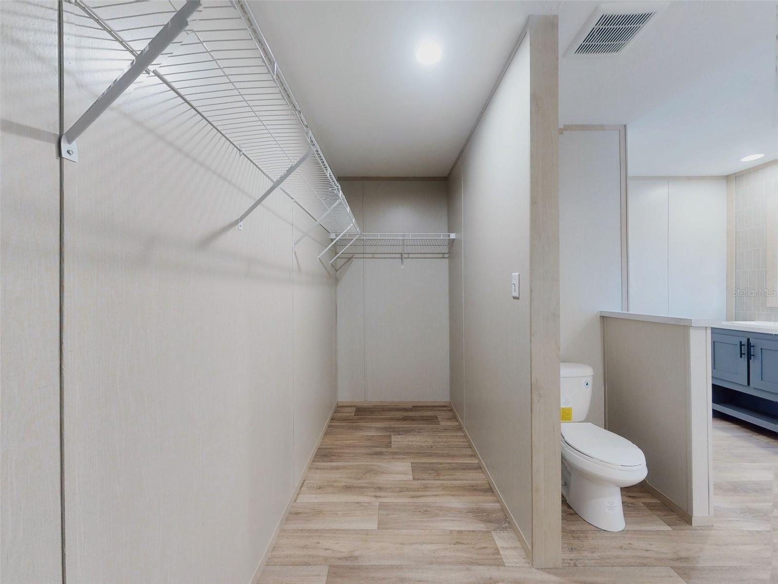 BIG TREE LAKES SEC B - Residential