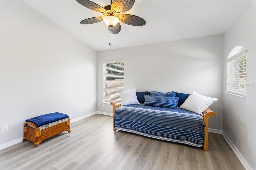 LAKESHORE RANCH PH I - Residential