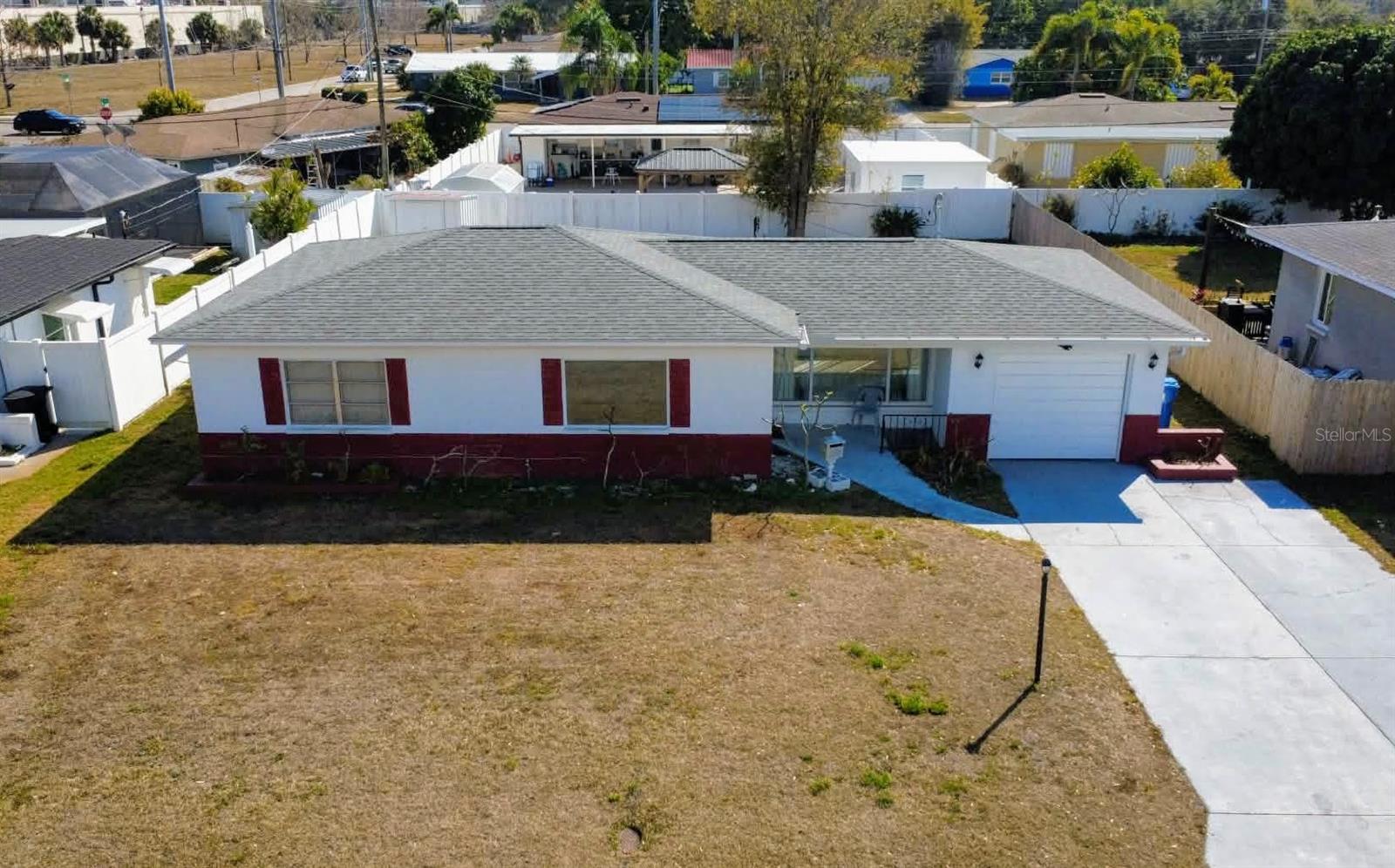 SIRMONS ESTATES - Residential