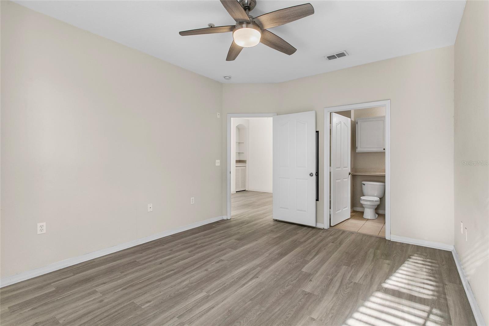 VISCONTI WEST BLDG 3 - Residential