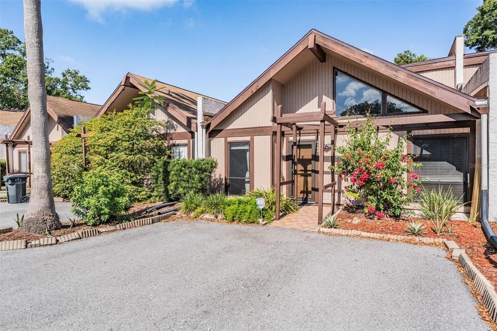 Photo of 4103 Muriel Place #5-D, Tampa, FL 33614 (MLS # TB8430314)