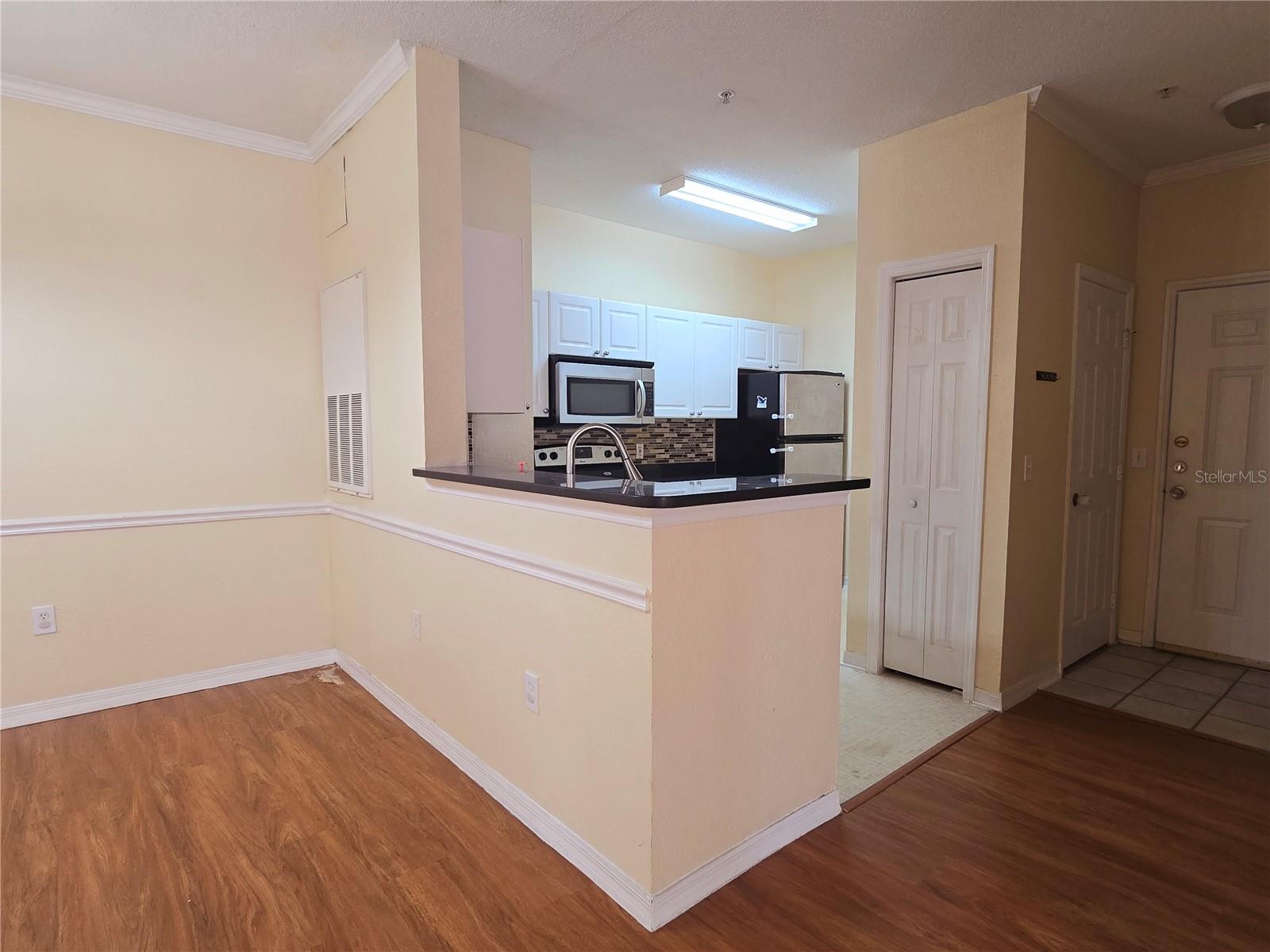 THE ENCLAVE AT RICHMOND PLACE - Residential Lease