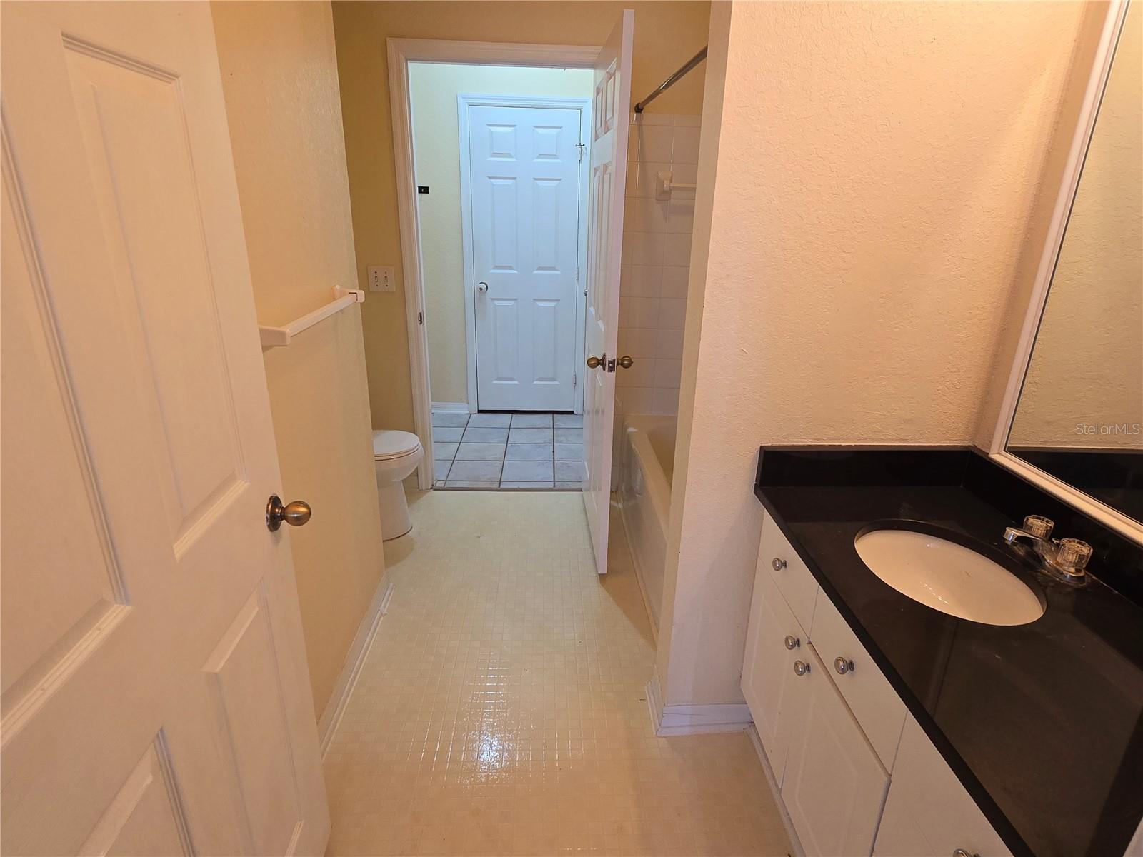 THE ENCLAVE AT RICHMOND PLACE - Residential Lease