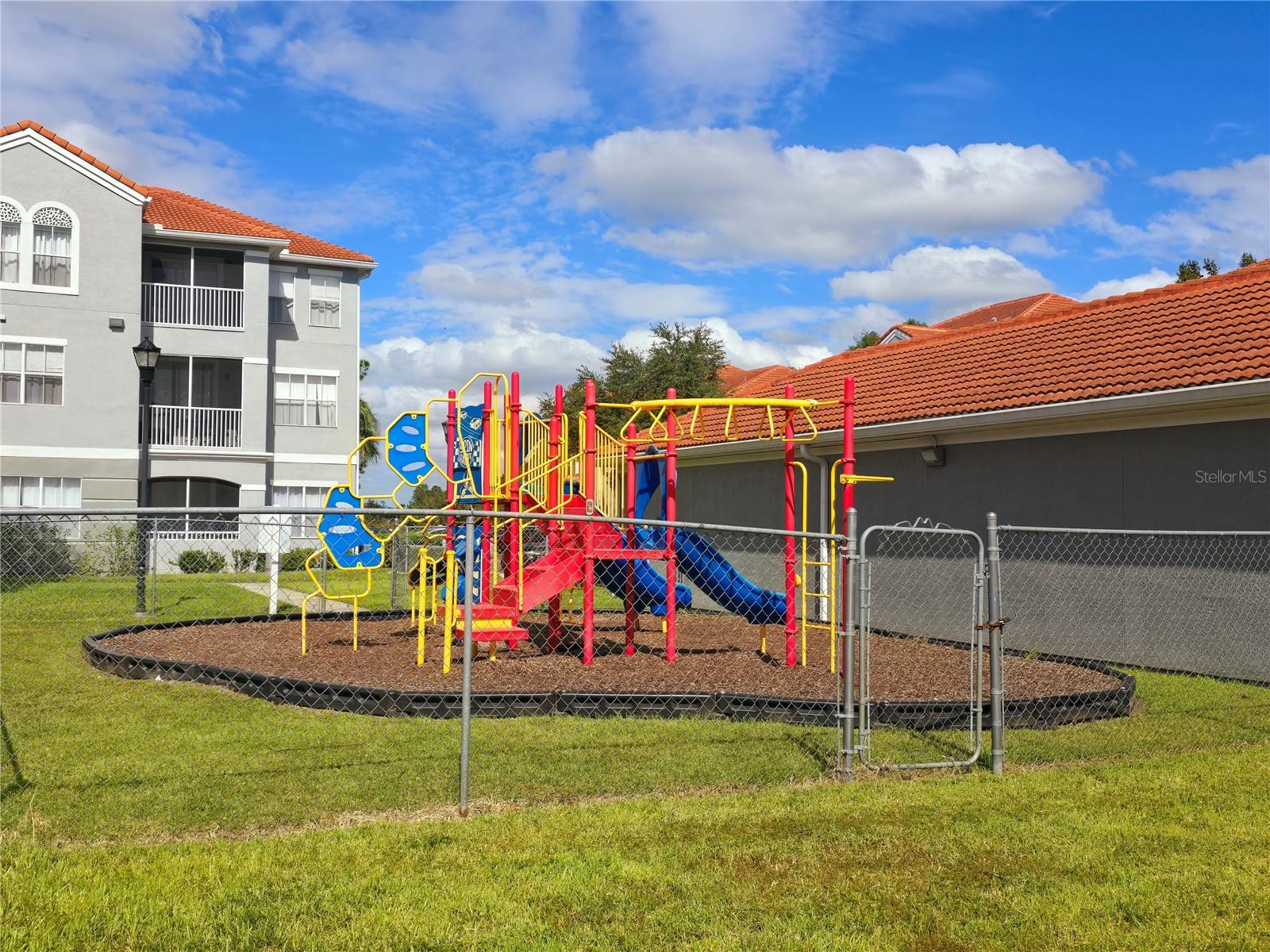 THE ENCLAVE AT RICHMOND PLACE - Residential Lease