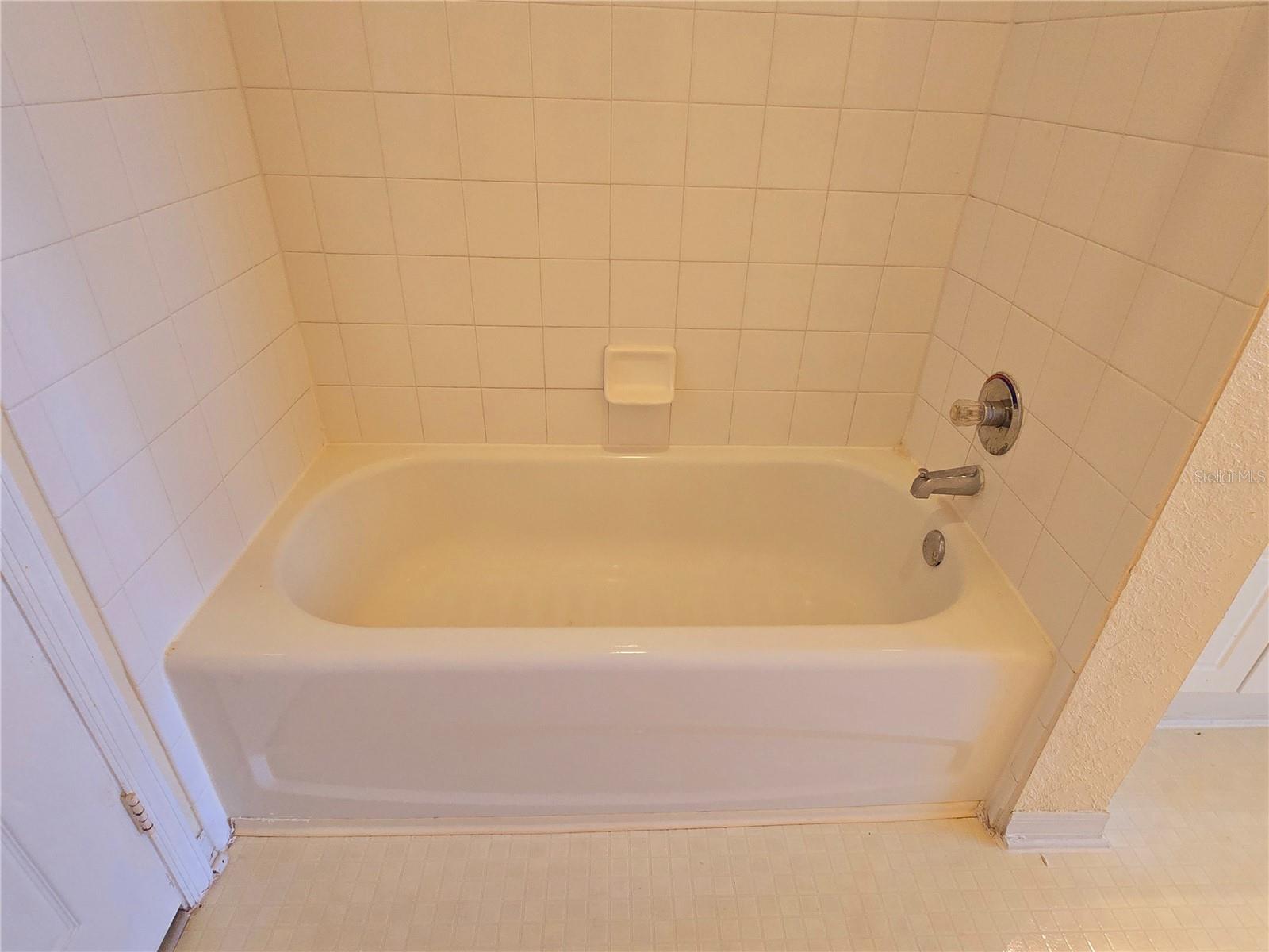 THE ENCLAVE AT RICHMOND PLACE - Residential Lease