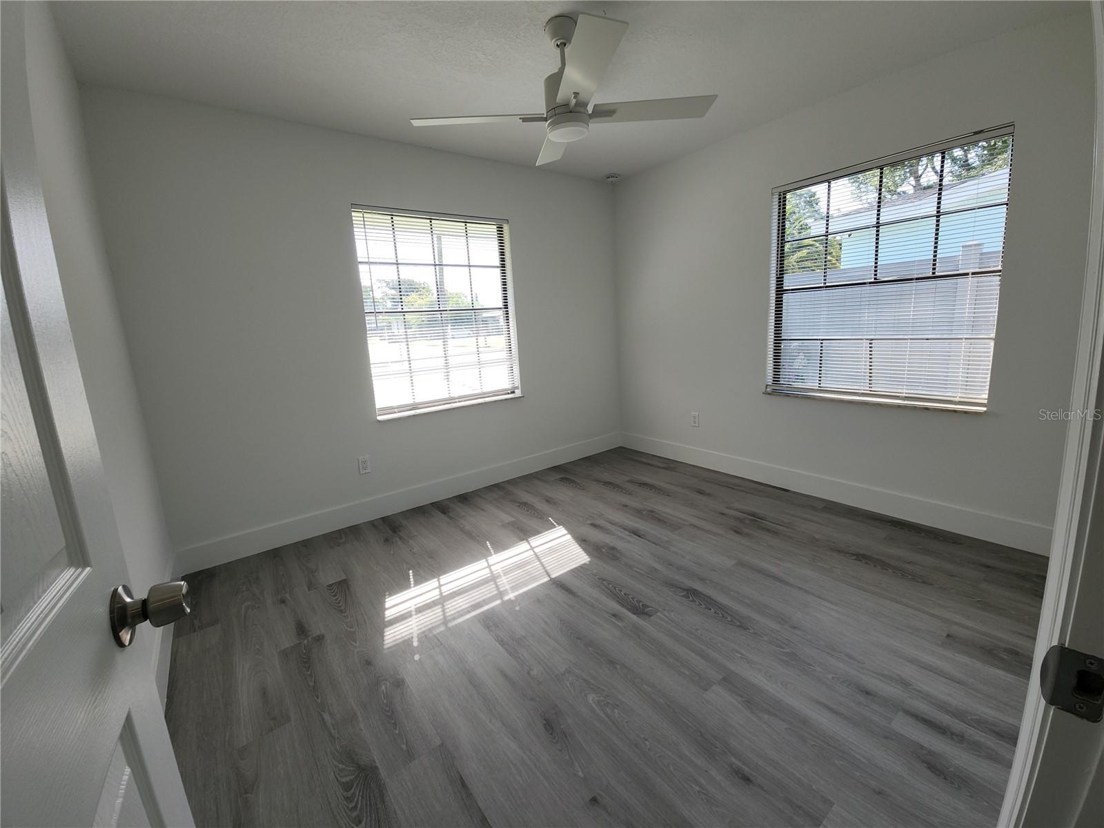 GOLFVIEW SEC 04 - Residential