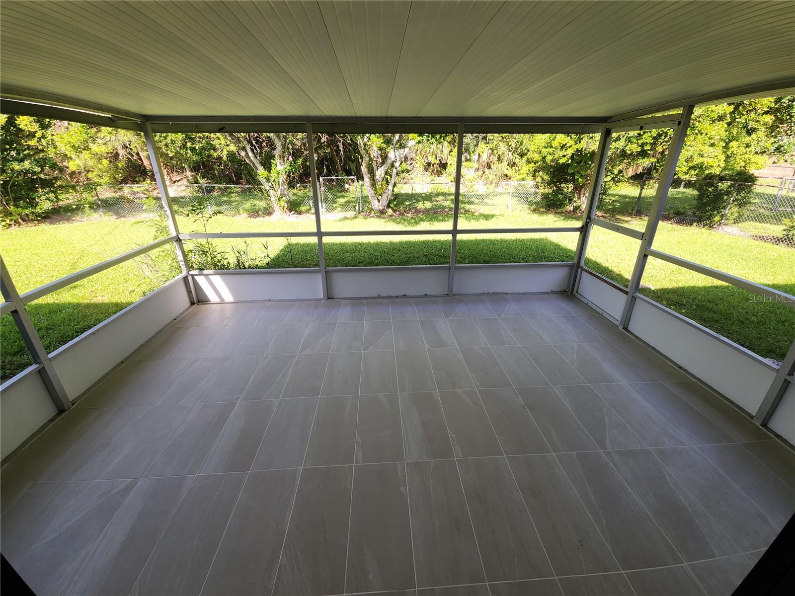 GOLFVIEW SEC 04 - Residential