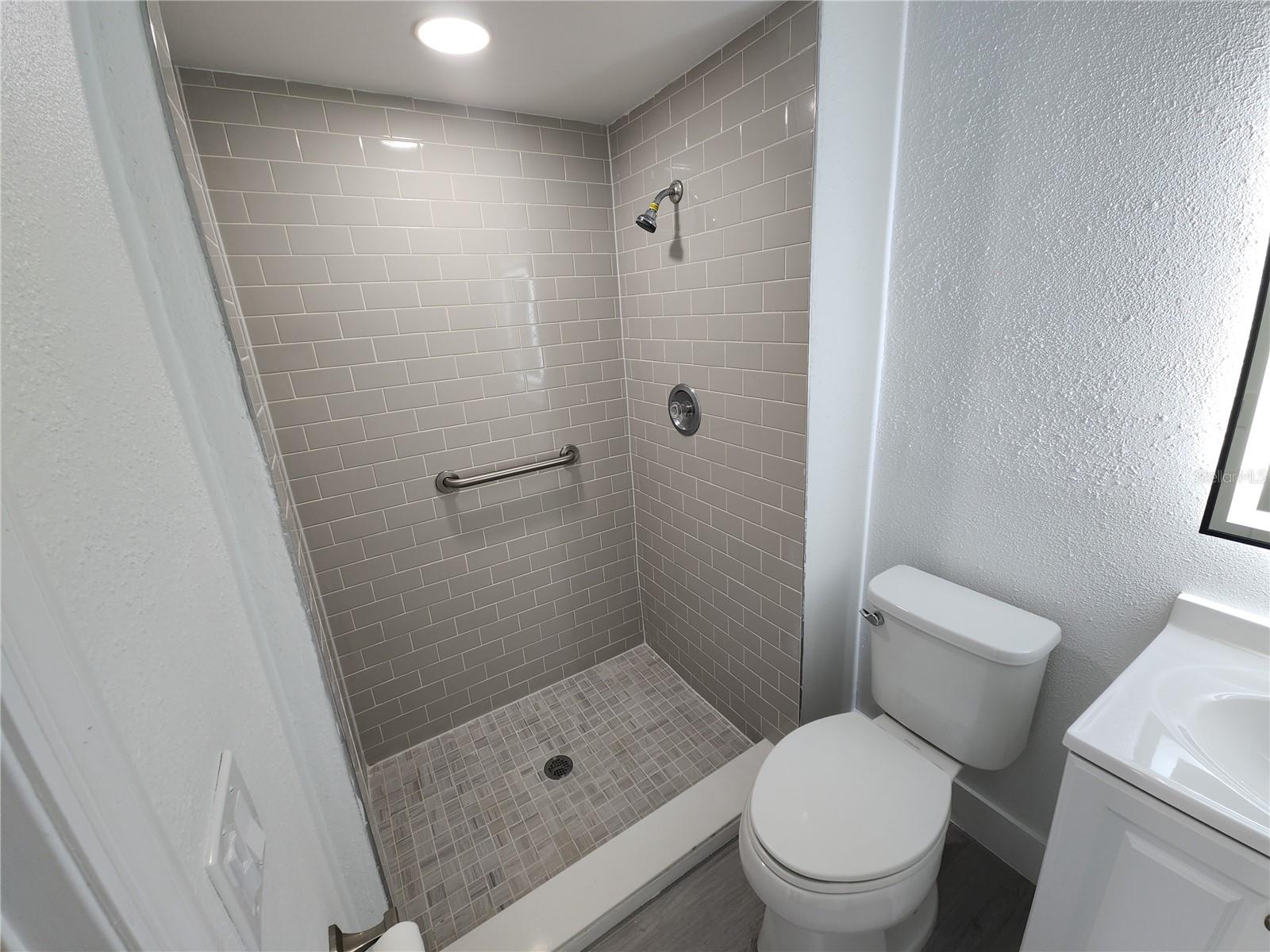 GOLFVIEW SEC 04 - Residential