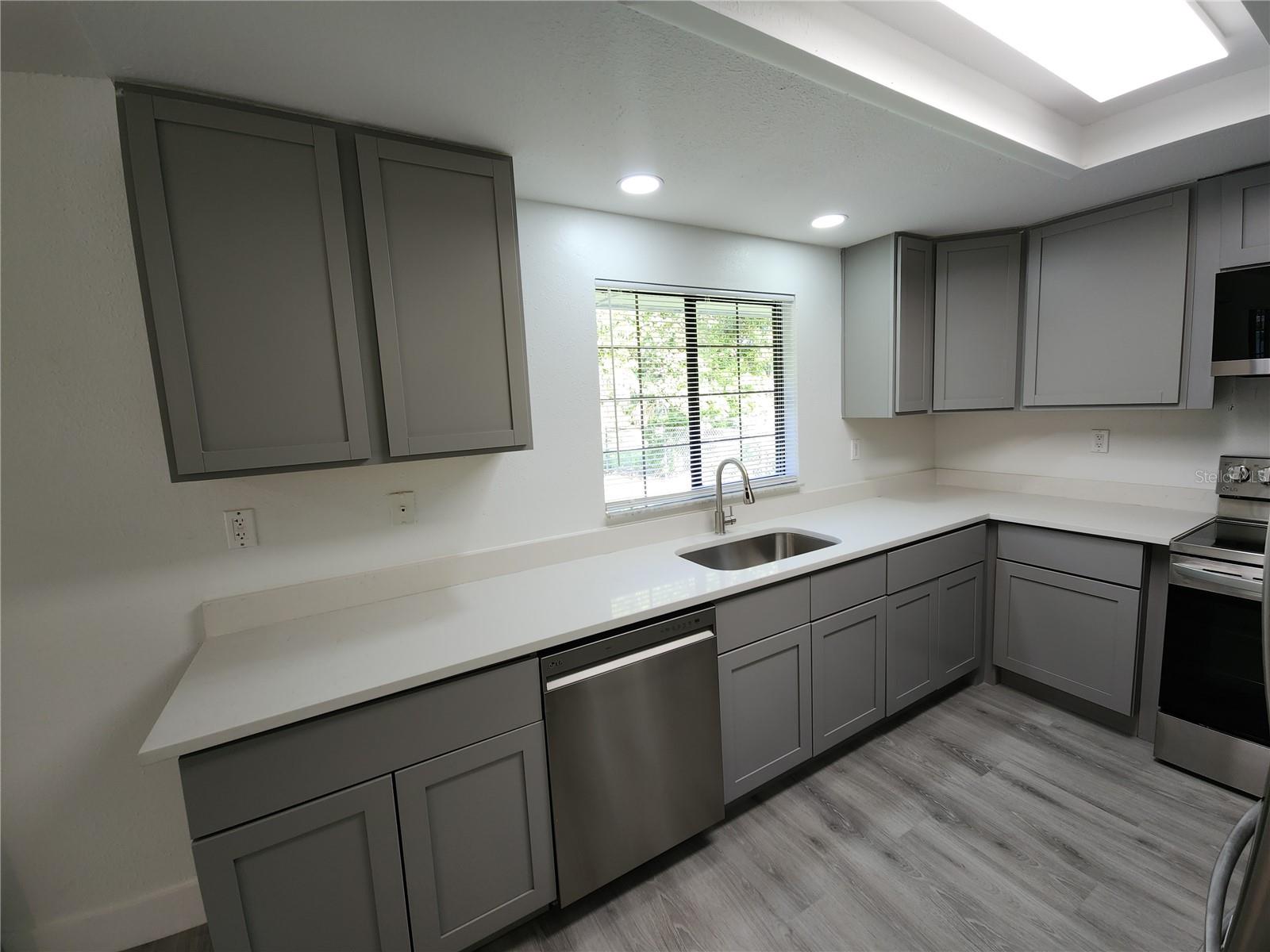 GOLFVIEW SEC 04 - Residential