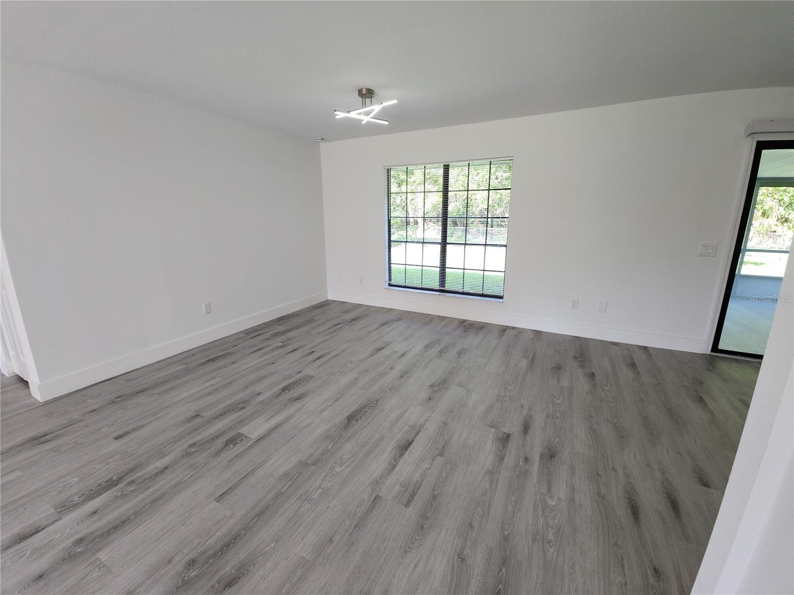 GOLFVIEW SEC 04 - Residential