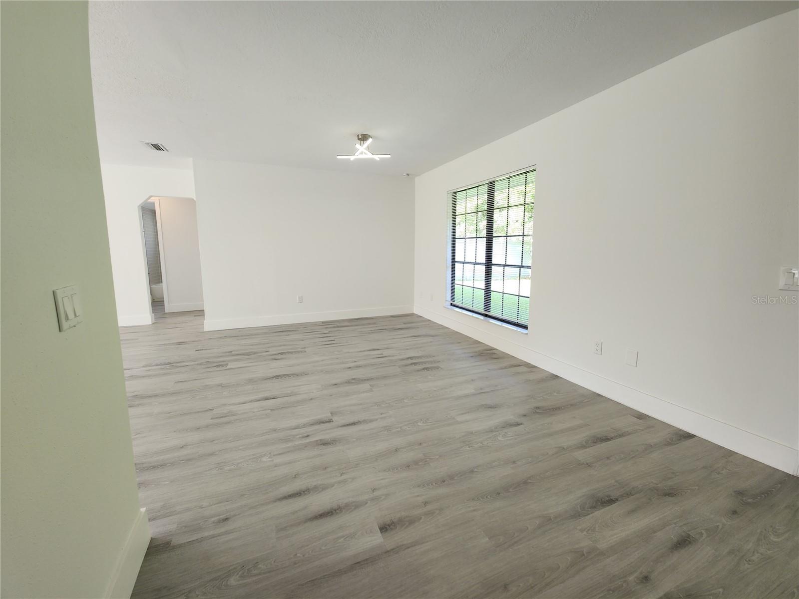 GOLFVIEW SEC 04 - Residential