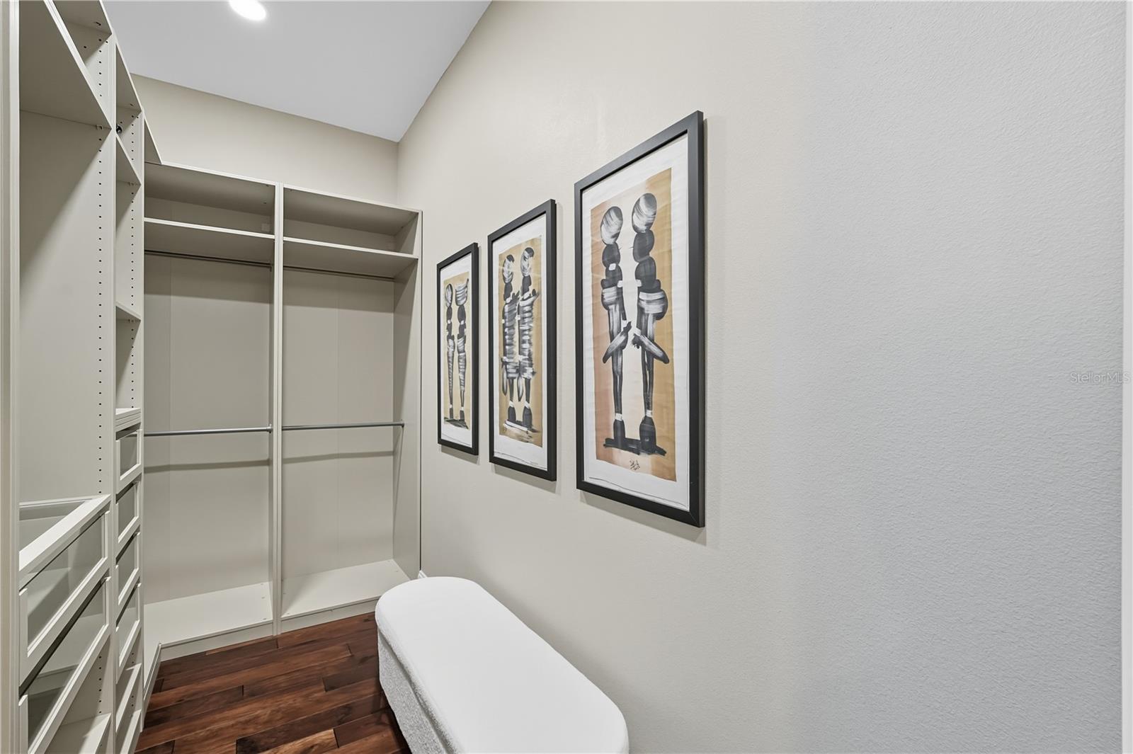 NORTHSHORE 4 - Residential