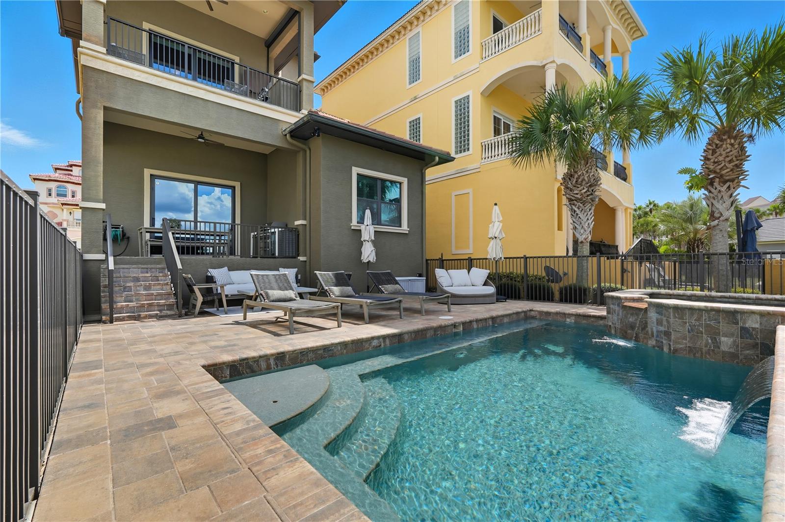 355 OCEAN CREST DRIVE