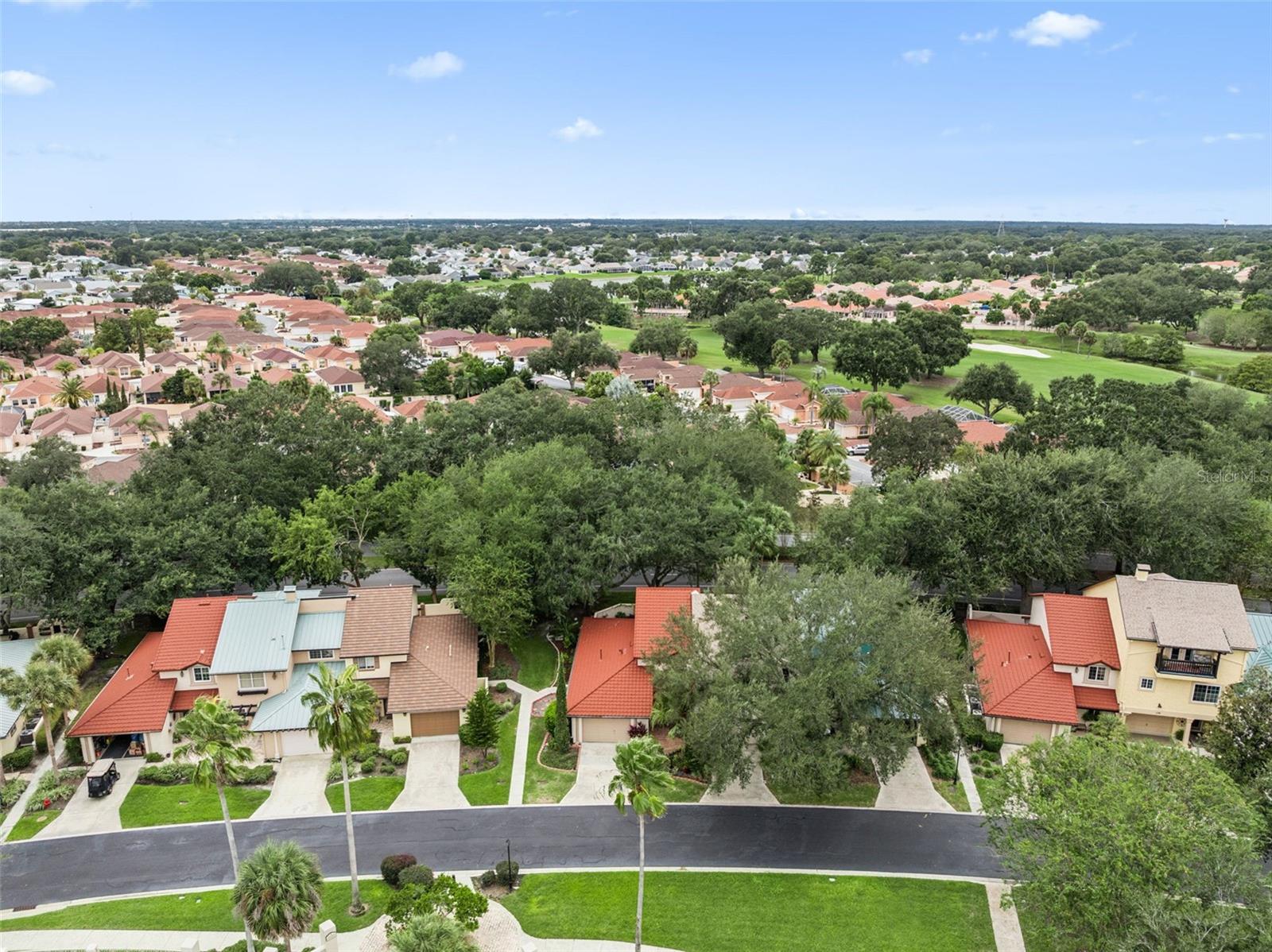 LADY LAKE VILLAS OF SPANISH SPGS CONDO U - Residential