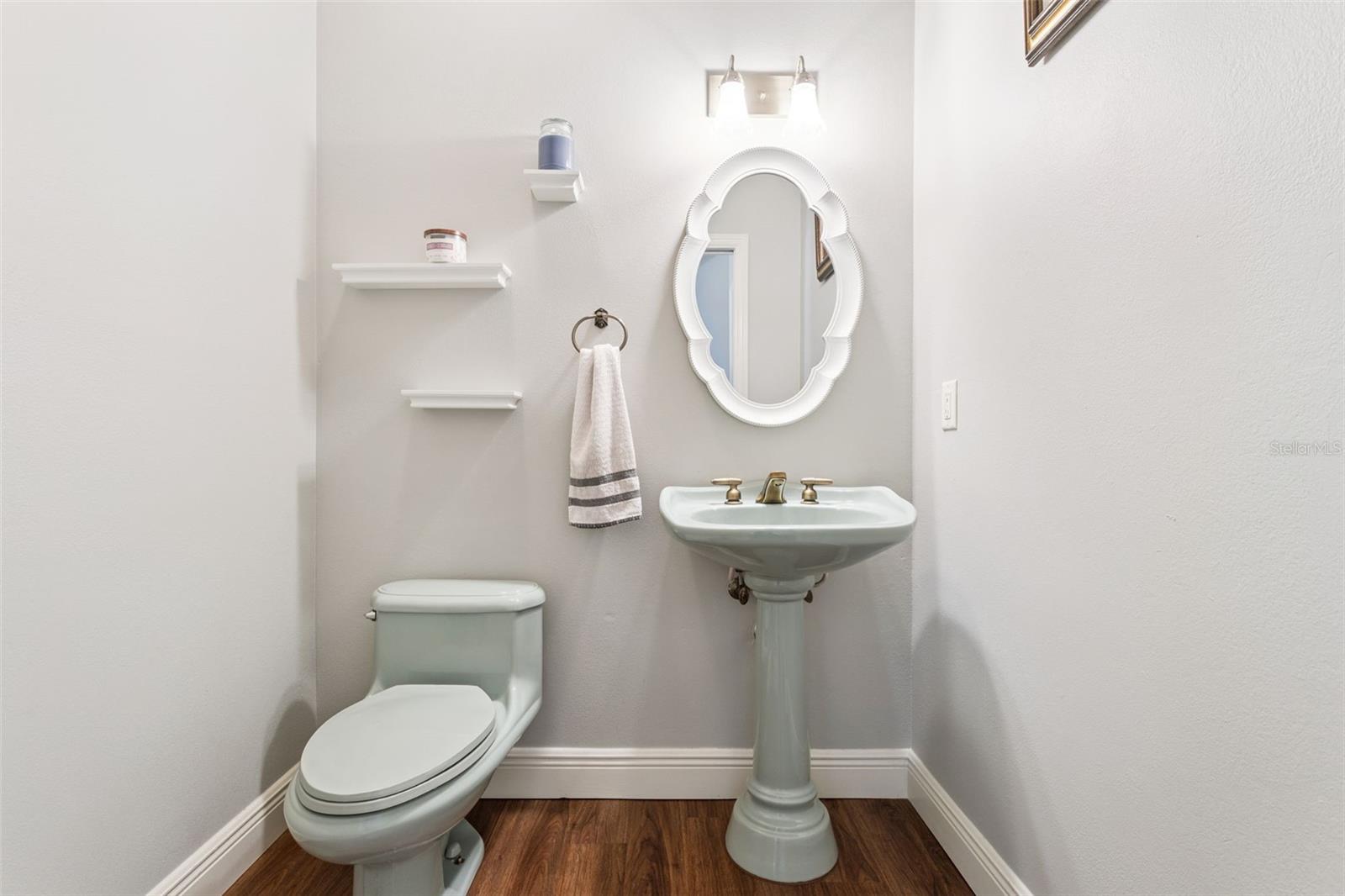 LADY LAKE VILLAS OF SPANISH SPGS CONDO U - Residential