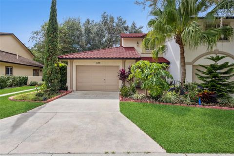 Photo of 1130 Avenida De Las Casas, Lady Lake, FL 32159 (MLS # G5102991)