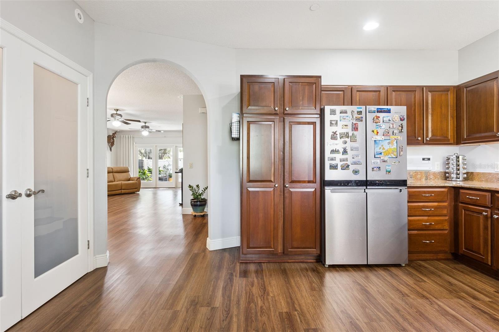 LADY LAKE VILLAS OF SPANISH SPGS CONDO U - Residential