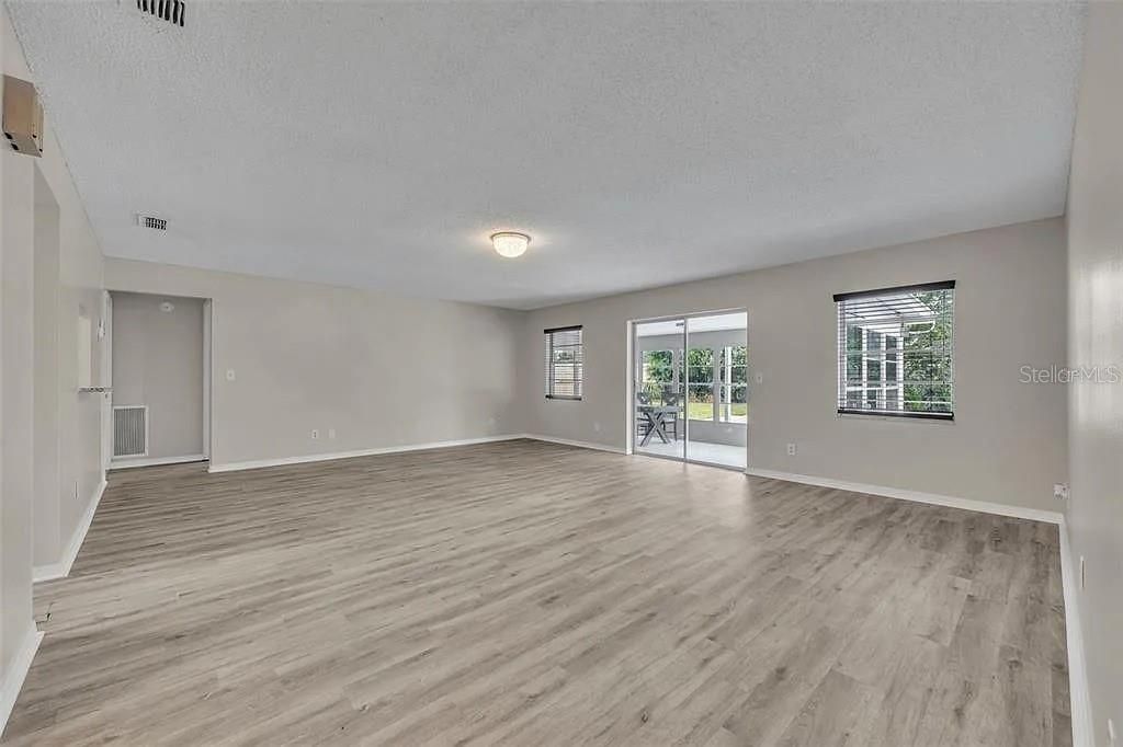 Photo of 2715 N Dellwood Drive, Eustis, FL 32726 (MLS # O6354348)