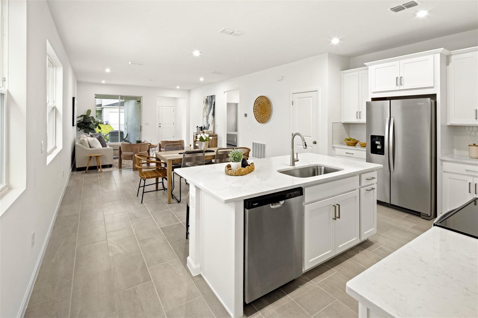 RAINWOOD - Residential