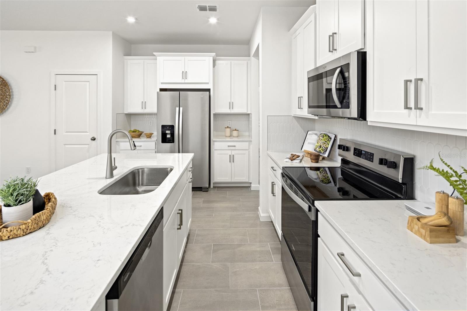 RAINWOOD - Residential