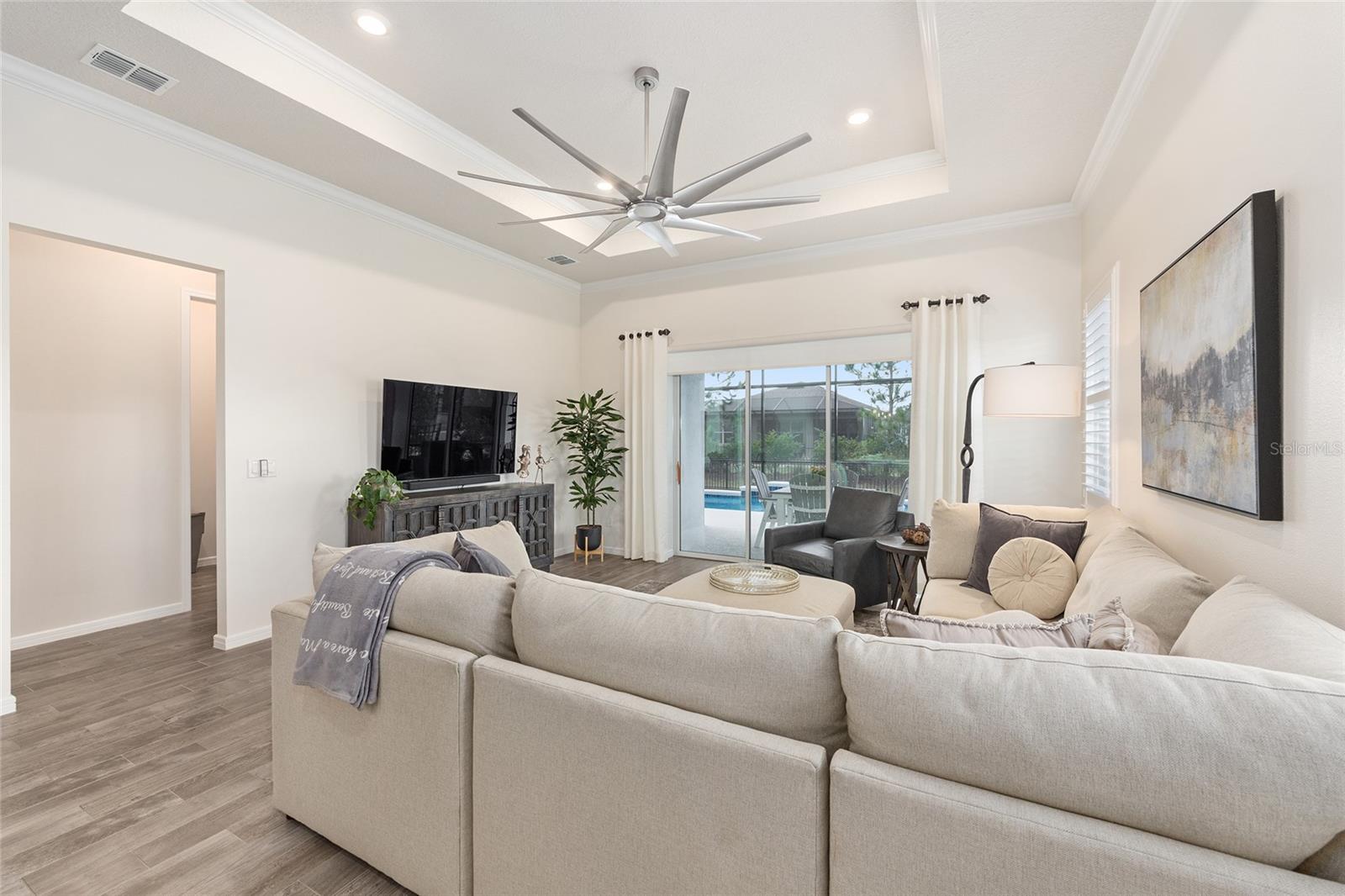 STONE CRK BY DEL WEBB WELLINGT - Residential