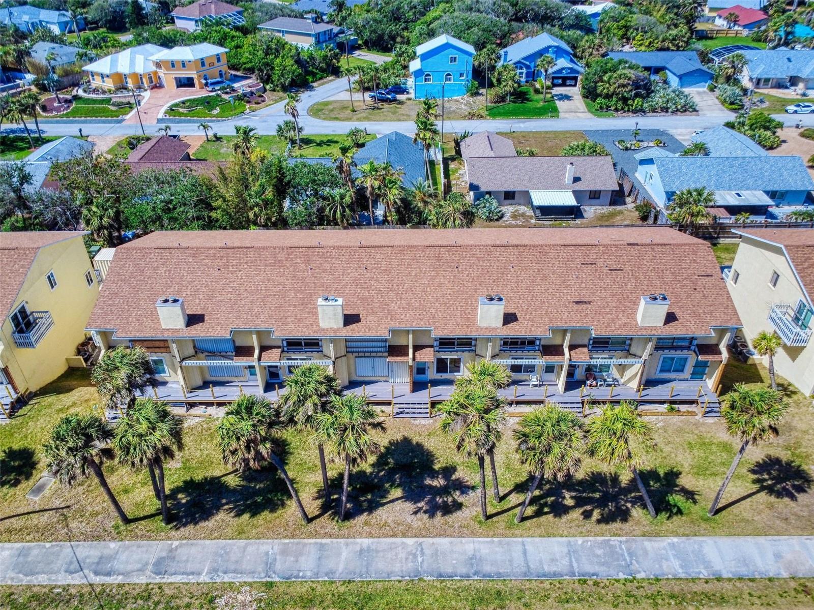 LIGHTHOUSE SHORES TWNHMS CONDO - Residential