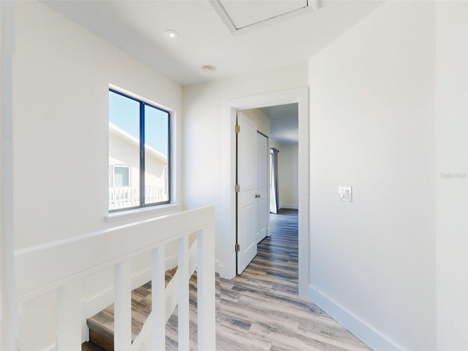 LIGHTHOUSE SHORES TWNHMS CONDO - Residential