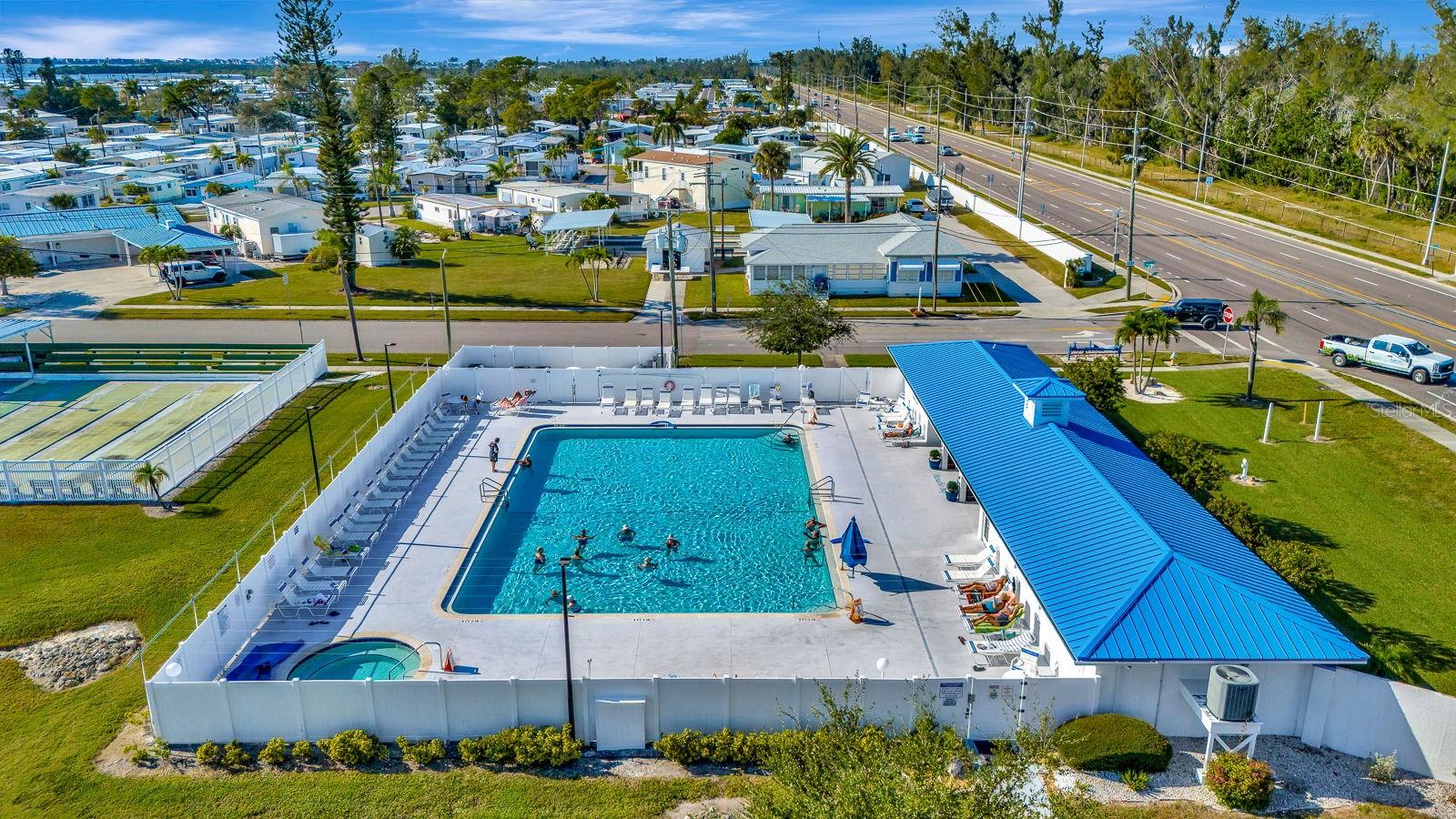 PARADISE BAY ESTATES CO-OP - Residential