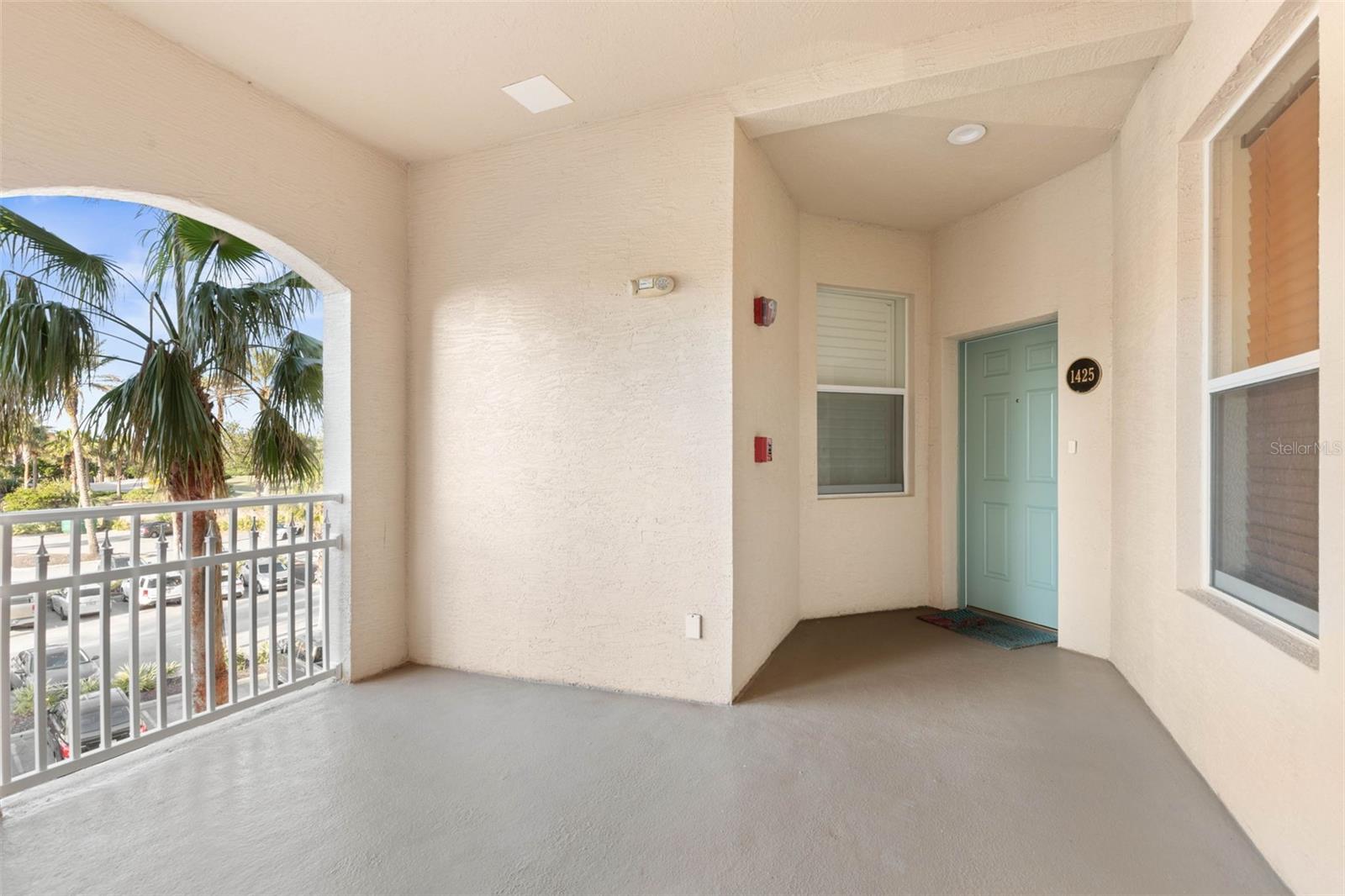 5 OCEAN CREST WAY 1425