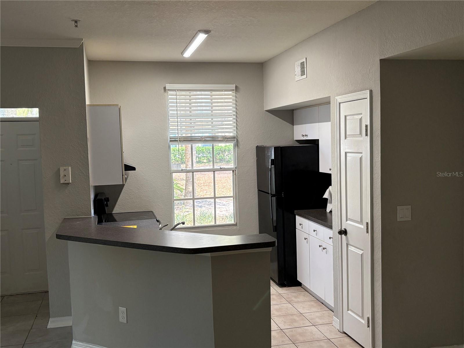 AZUR/METROWEST - Residential Lease