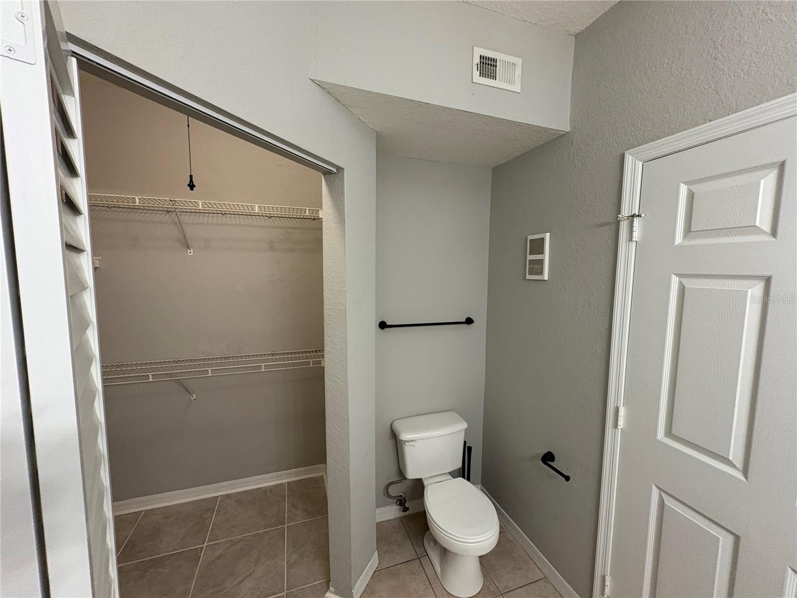 AZUR/METROWEST - Residential Lease