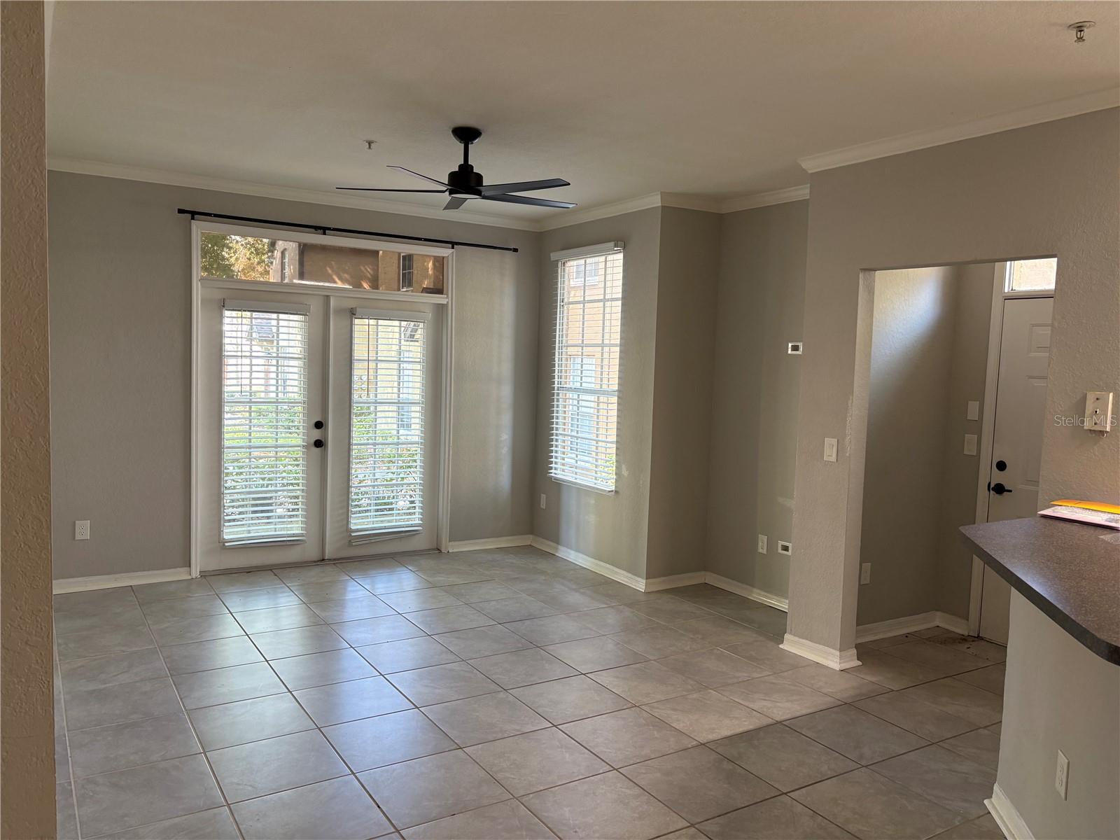 AZUR/METROWEST - Residential Lease