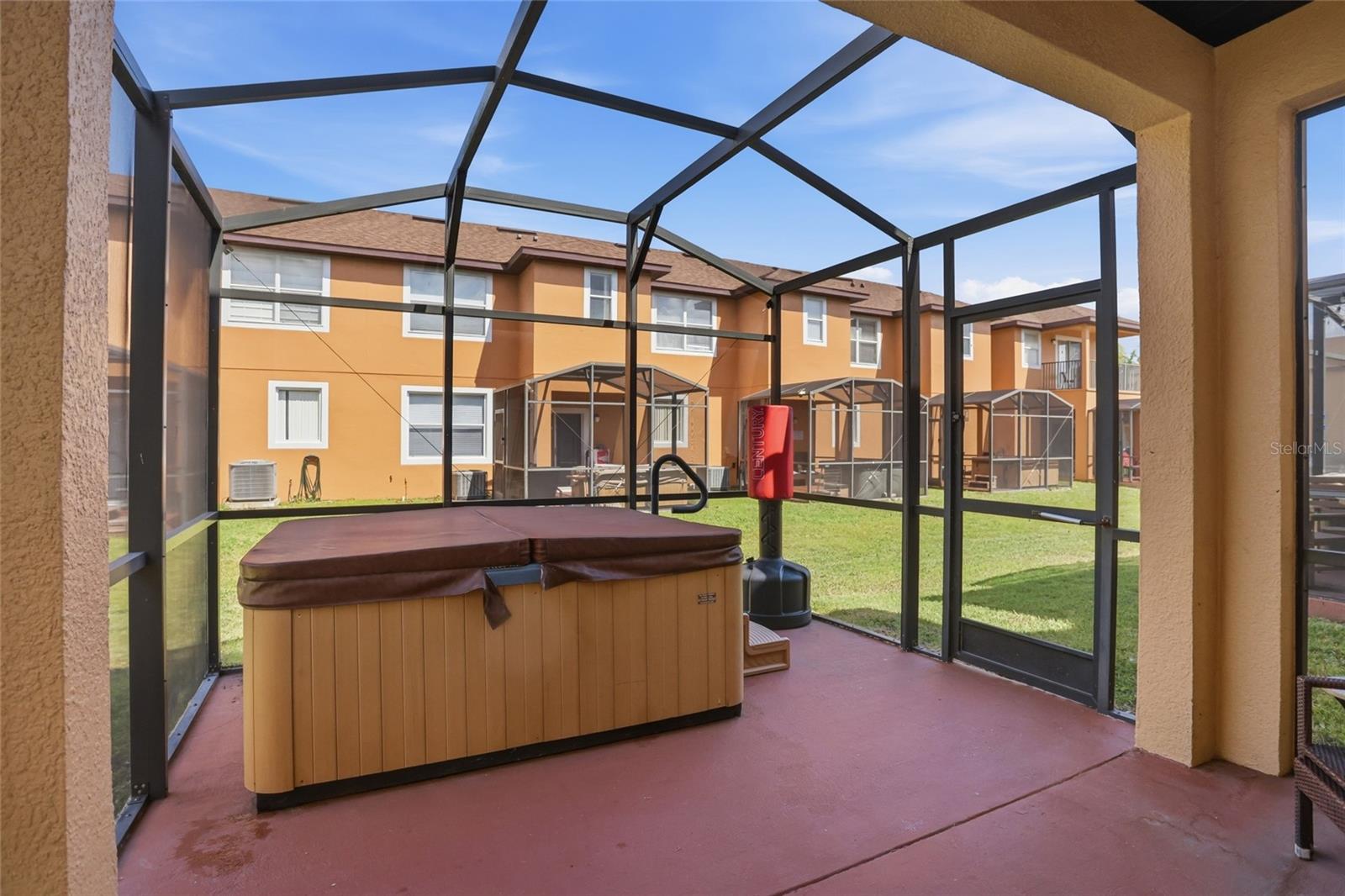 REGAL OAKS AT OLD TOWN - Residential